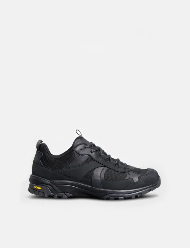 Norse Projects ARKTISK Mesh Runner Trainers - Black sold by Article London