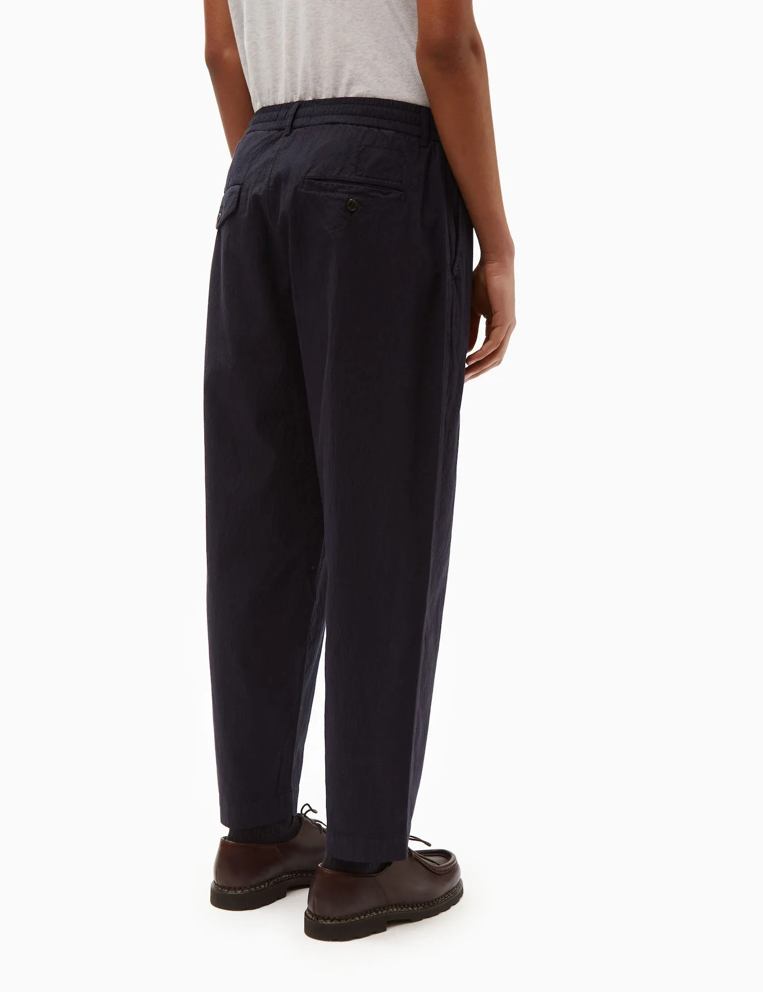 Universal Works Pleated Track Pant (Seersucker) - Navy Blue sold by Article London product image thumbnail 4