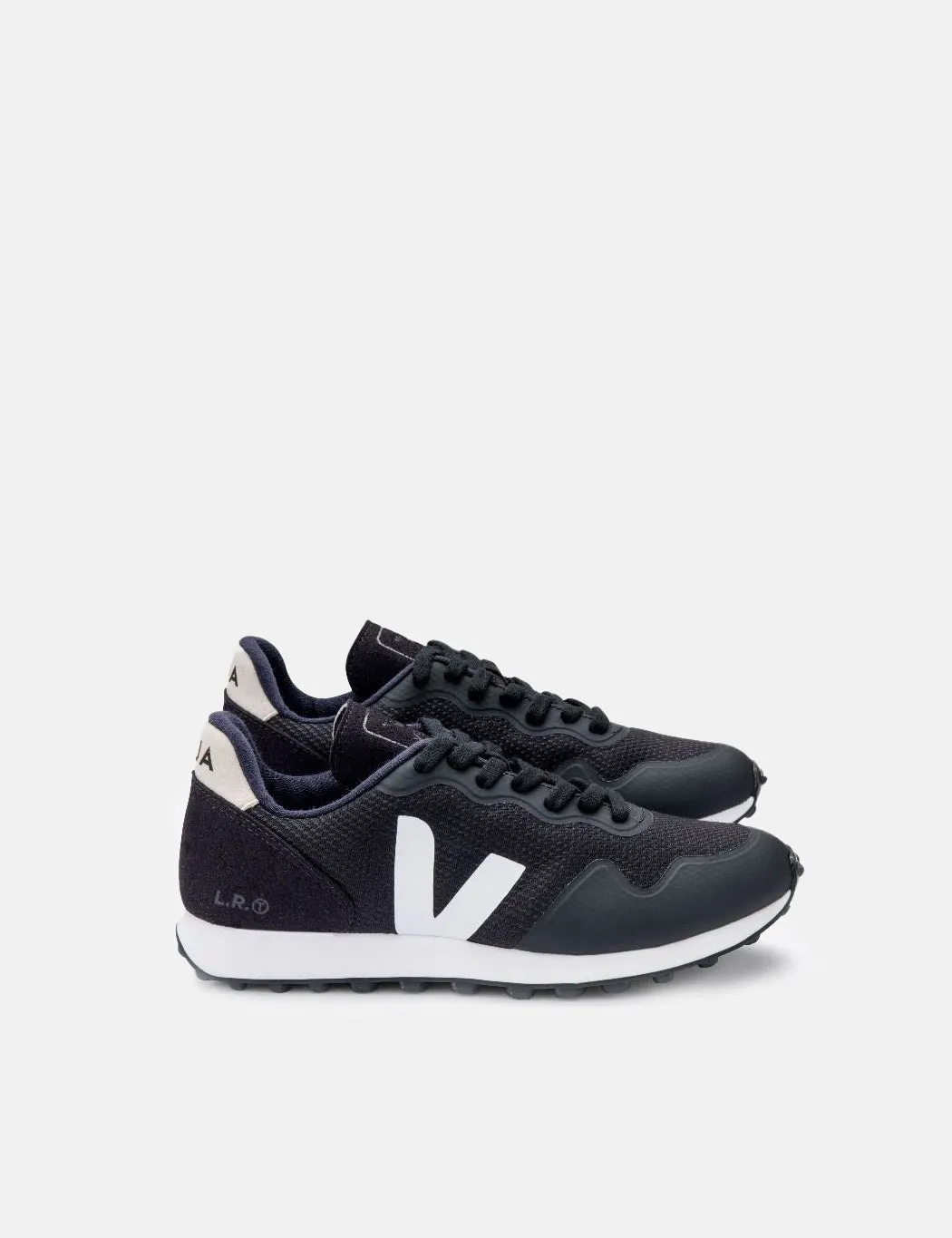 Veja SDU RT B-Mesh Trainers (Vegan) - Black/Natural sold by Article London