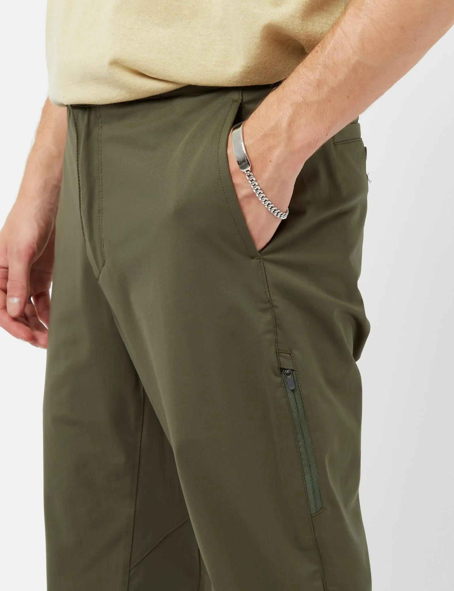 Patagonia Transit Traveler Pants (Slim) - Basin Green sold by Article London product image thumbnail 2