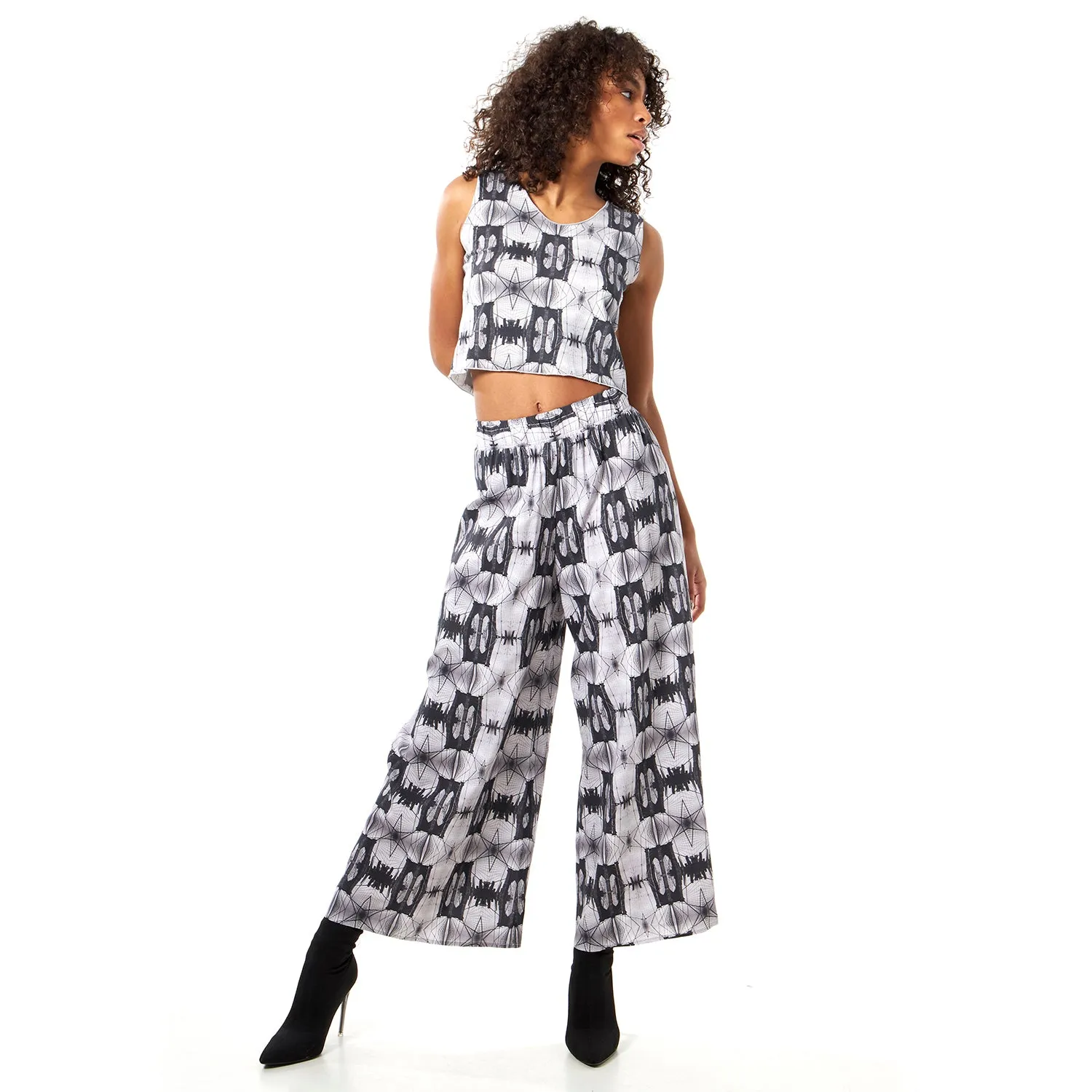 Brooklyn Bridge Print Wide-Leg Rayon Pants sold by Babs Boutique product image thumbnail 2