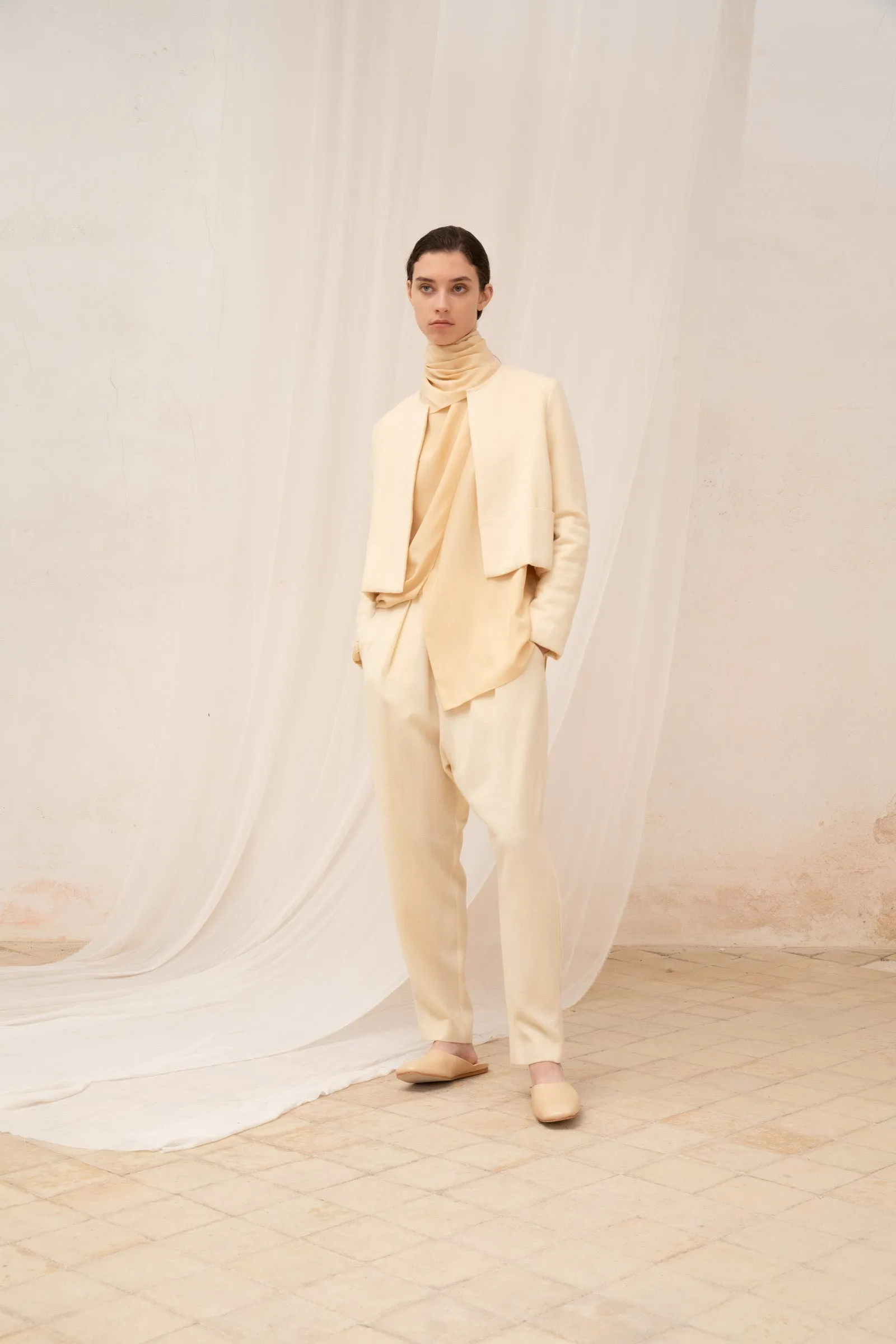 Jackie, pantalon en lana de yak marfil sold by Cortana product image thumbnail 2