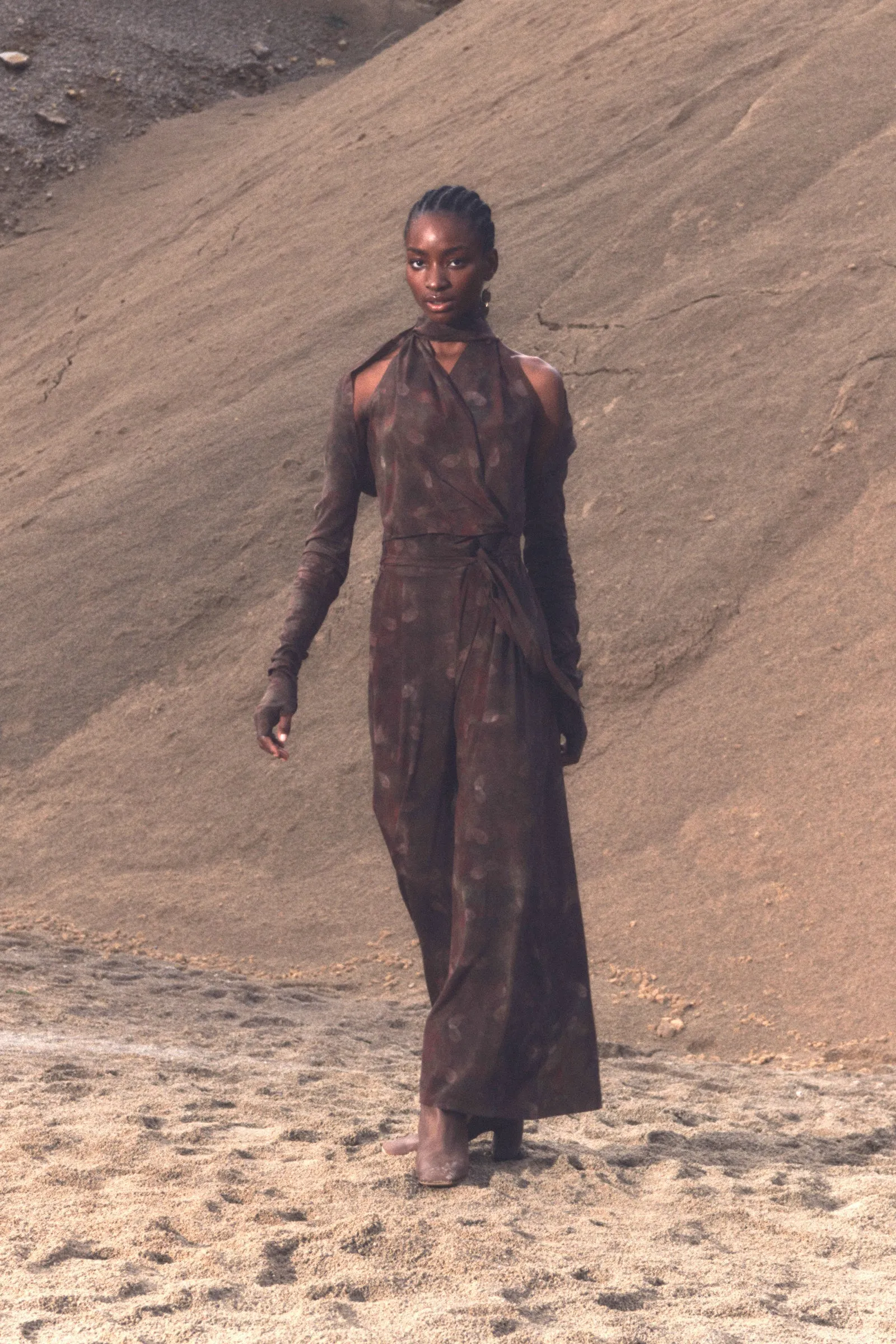 Nolita, top halter en seda aran print sold by Cortana product image thumbnail 4