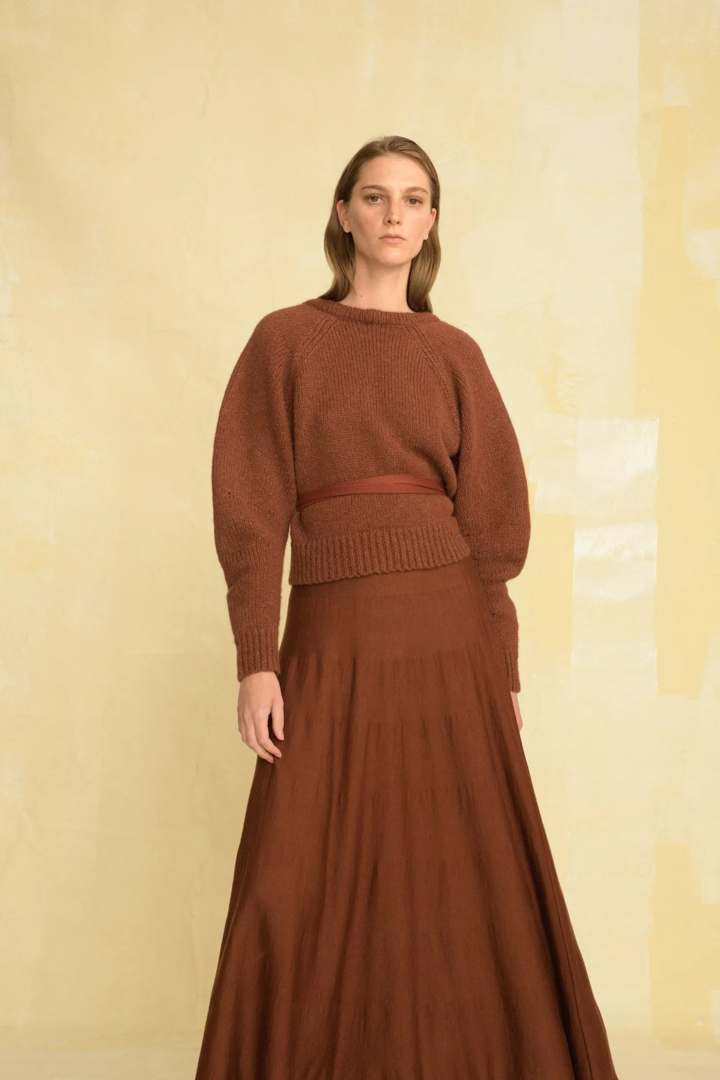 Gather, chaqueta en punto de alpaca lana merino y seda granate sold by Cortana product image thumbnail 2