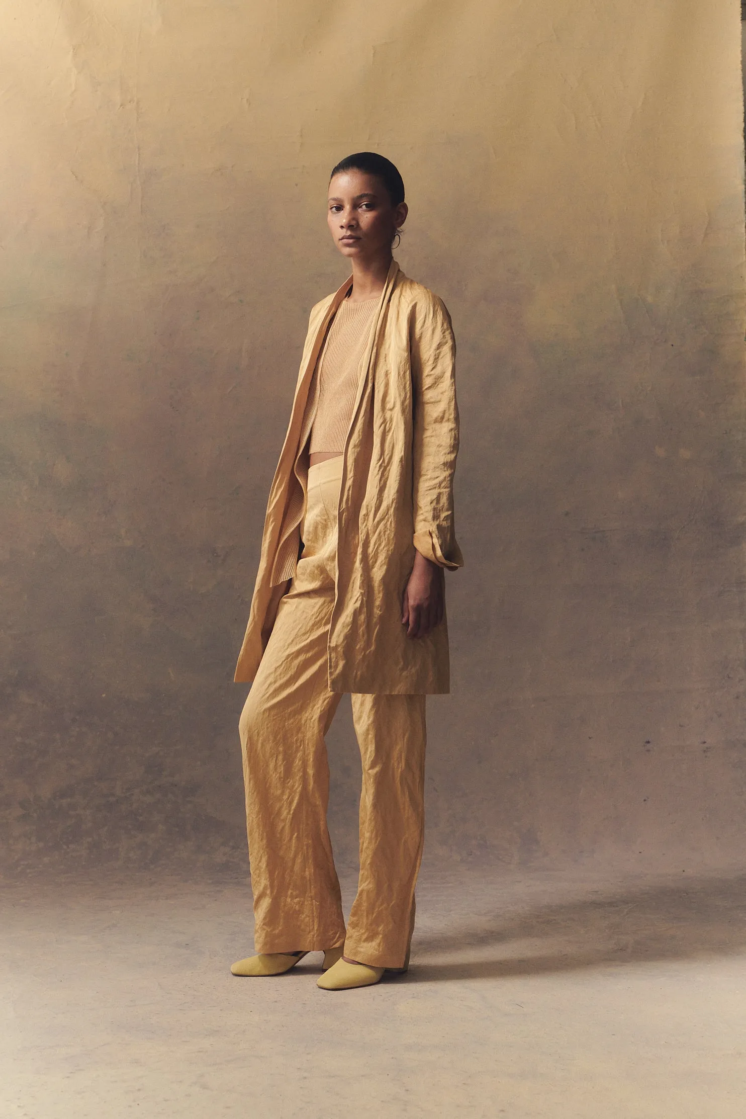 Peaches, pantalon de talle alto melocotón sold by Cortana product image thumbnail 5