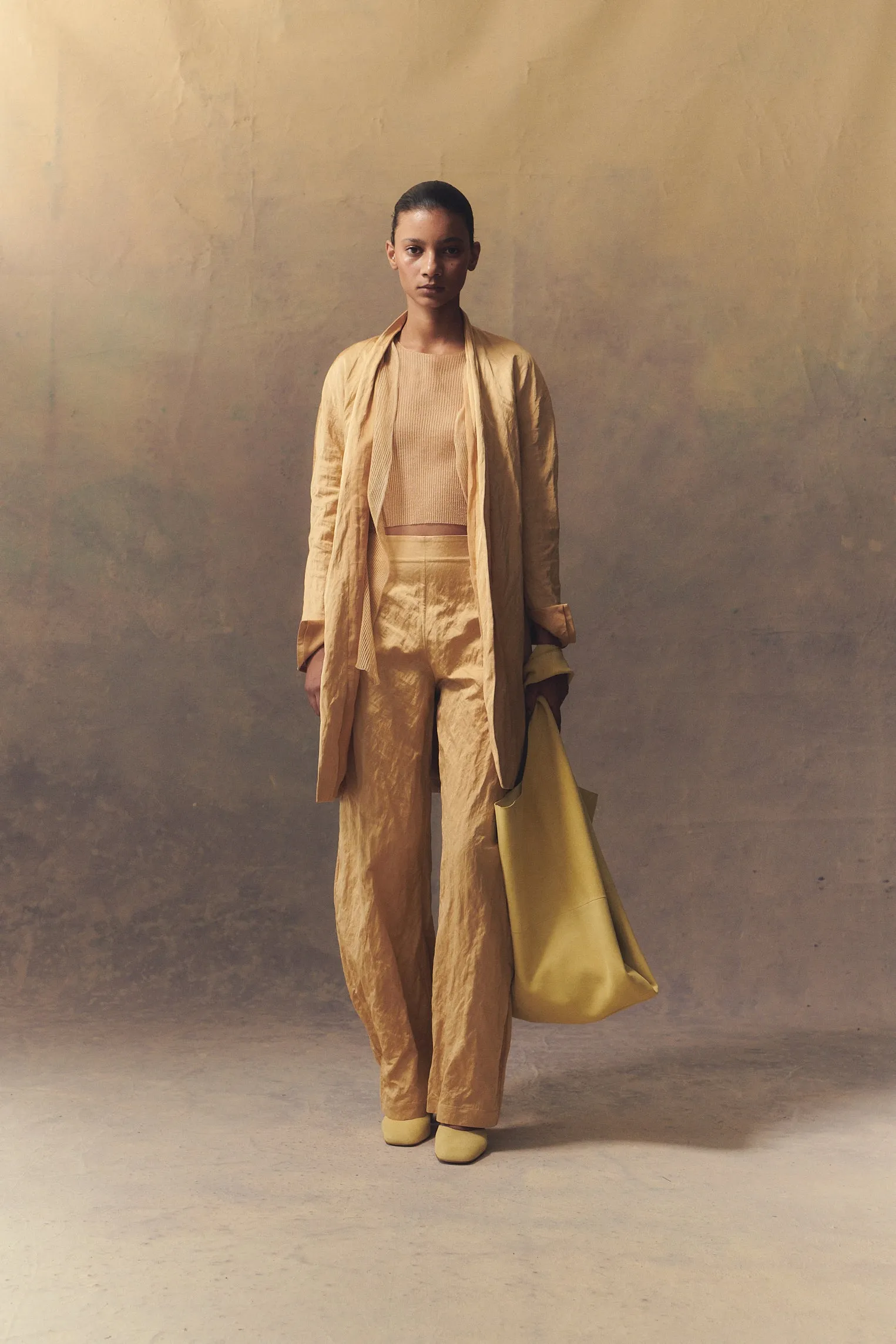 Peaches, pantalon de talle alto melocotón sold by Cortana product image thumbnail 4