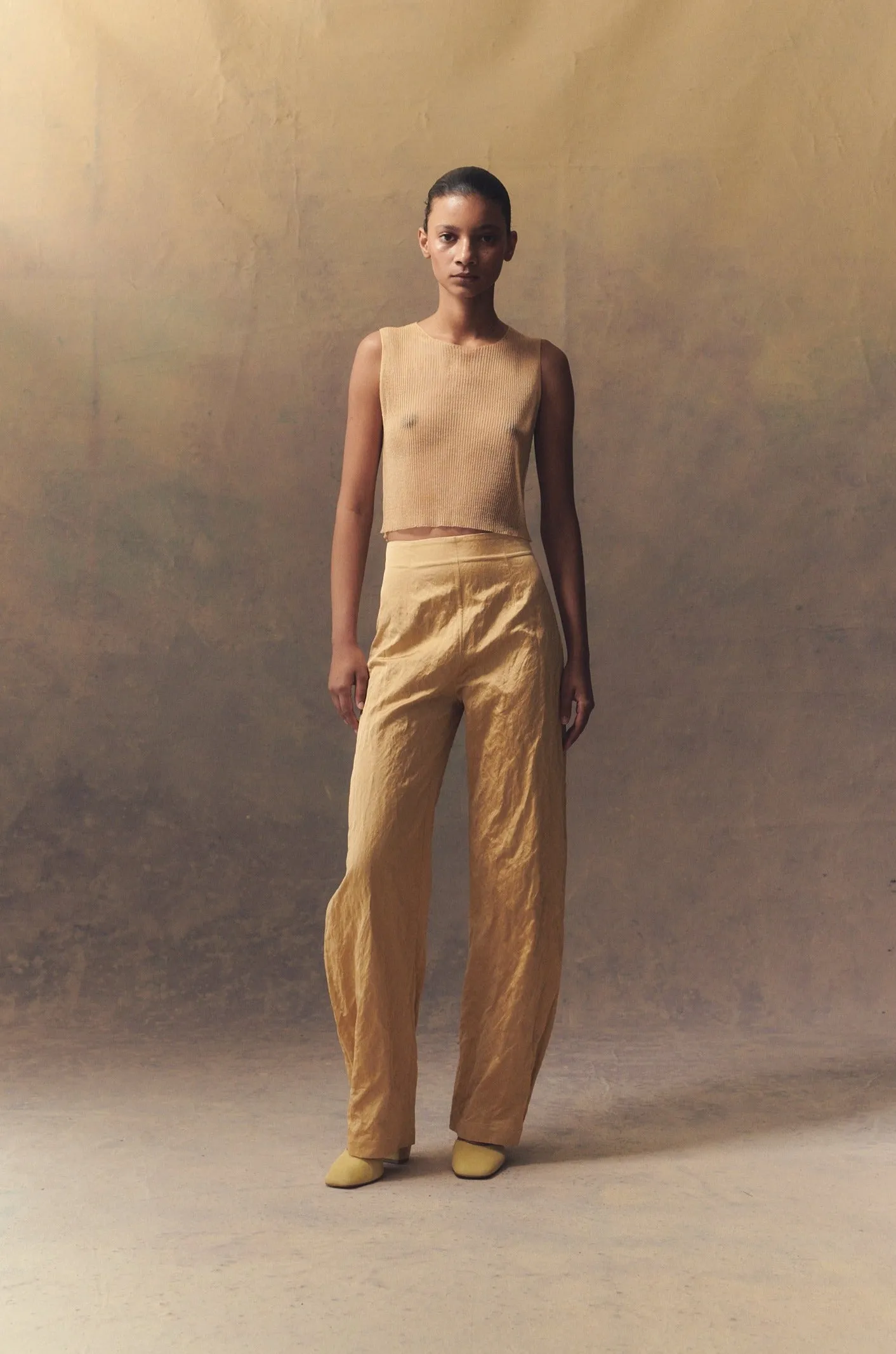 Peaches, pantalon de talle alto melocotón sold by Cortana product image thumbnail 2