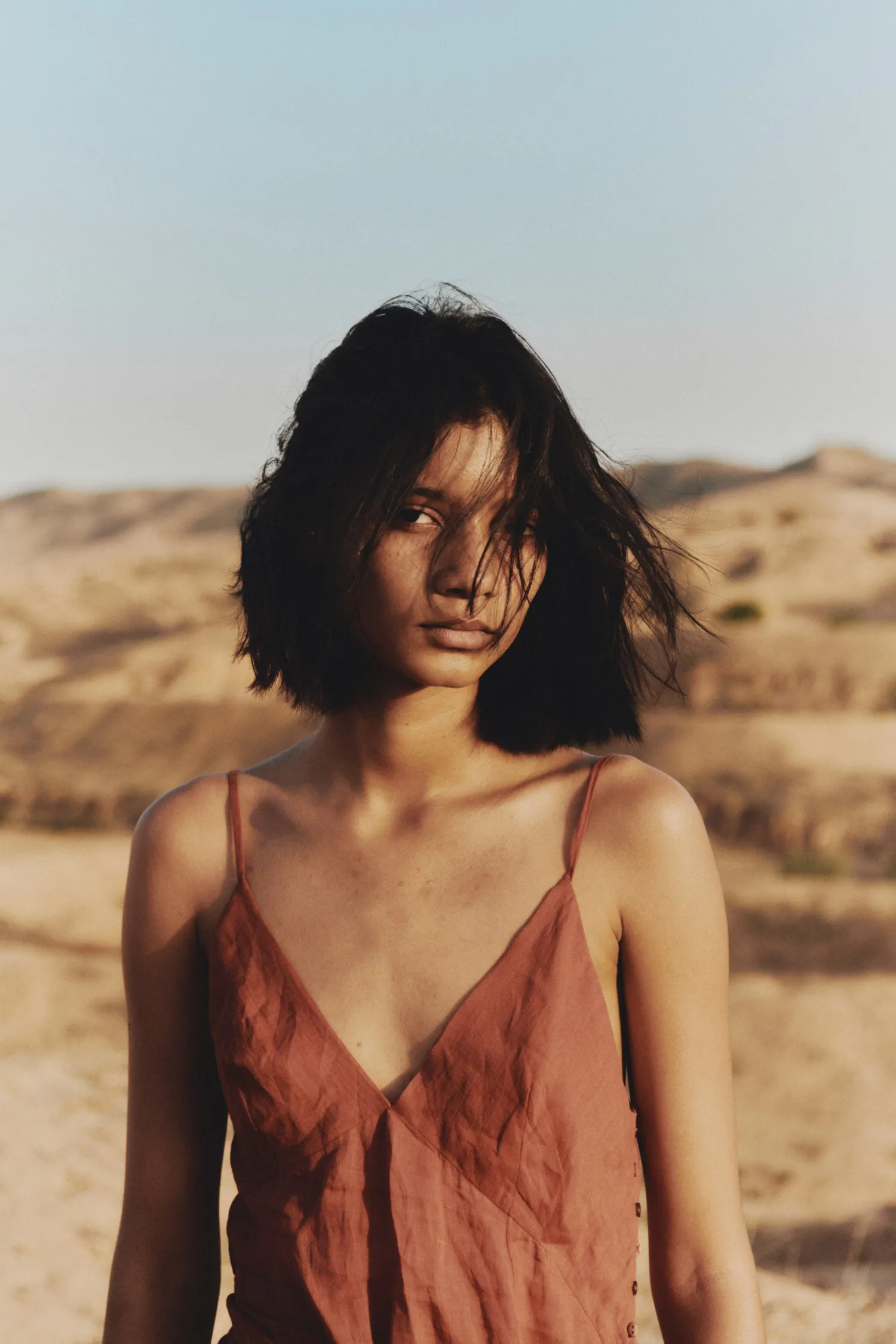 Juliana, vestido en ramio rojo sold by Cortana product image thumbnail 4