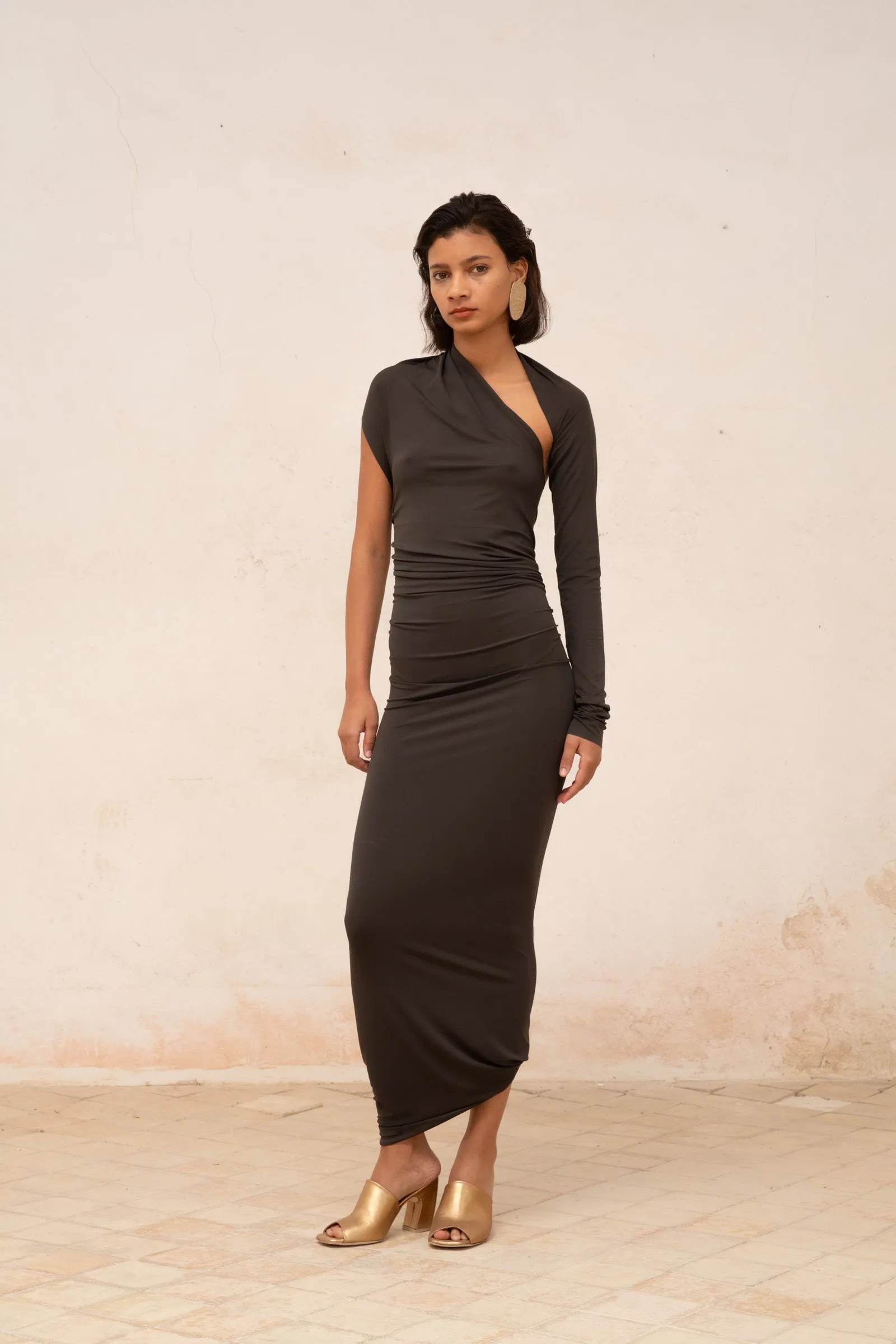 Babar, vestido asimetrico en cupro stretch grafito sold by Cortana product image thumbnail 2