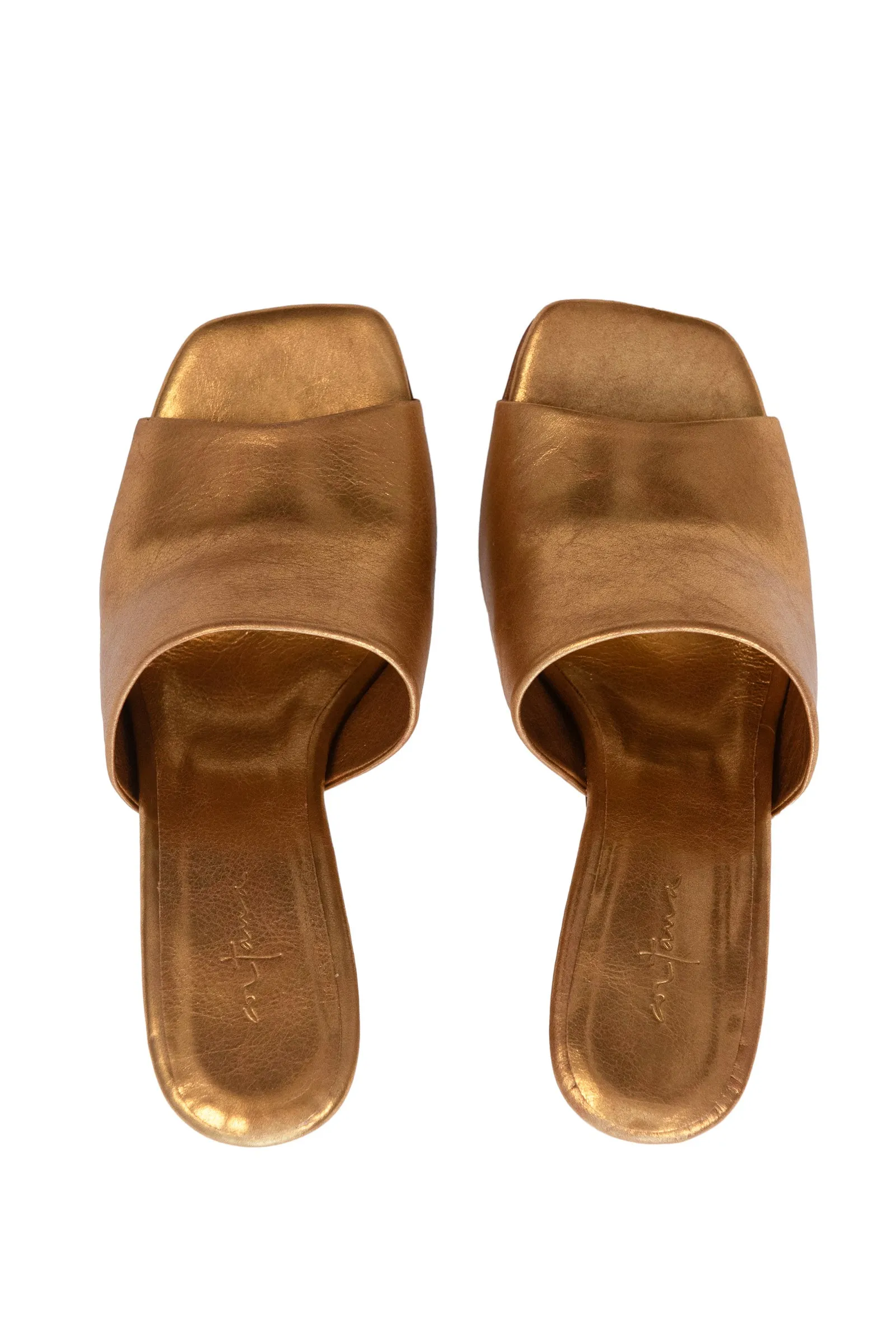 Janis, mules en dorado sold by Cortana product image thumbnail 4