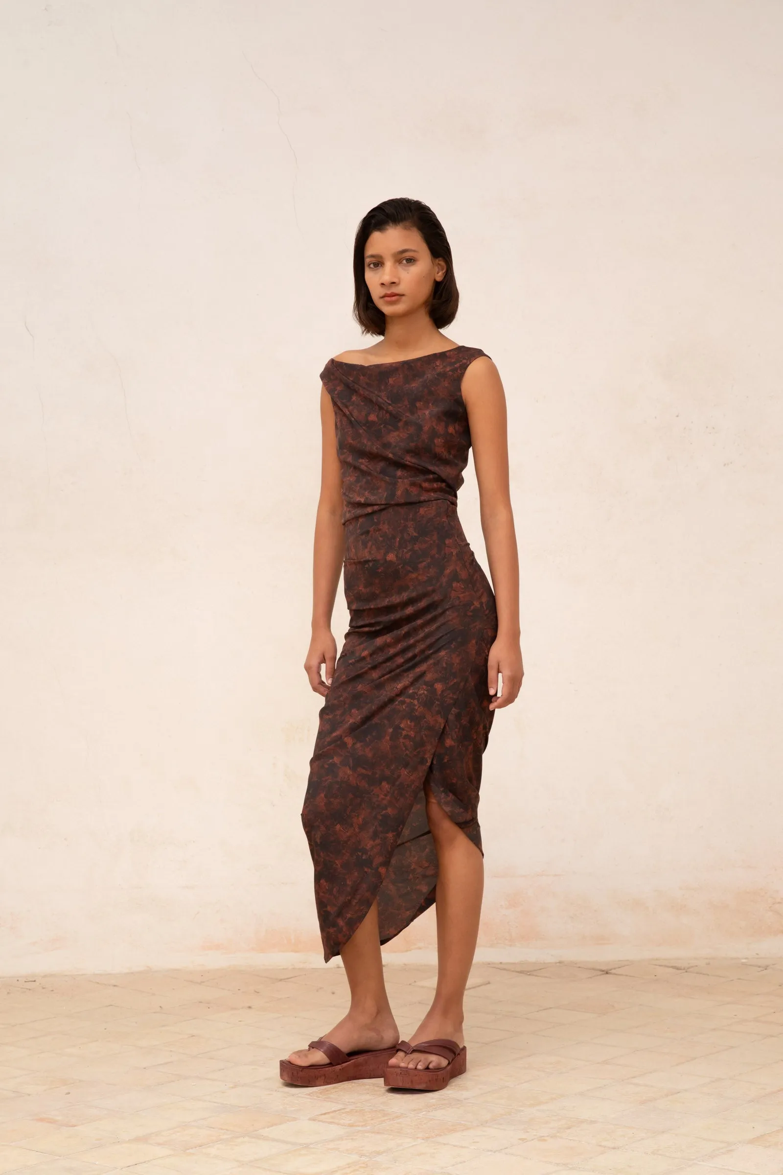 Mathilda, falda en seda stretch mata print sold by Cortana product image thumbnail 2