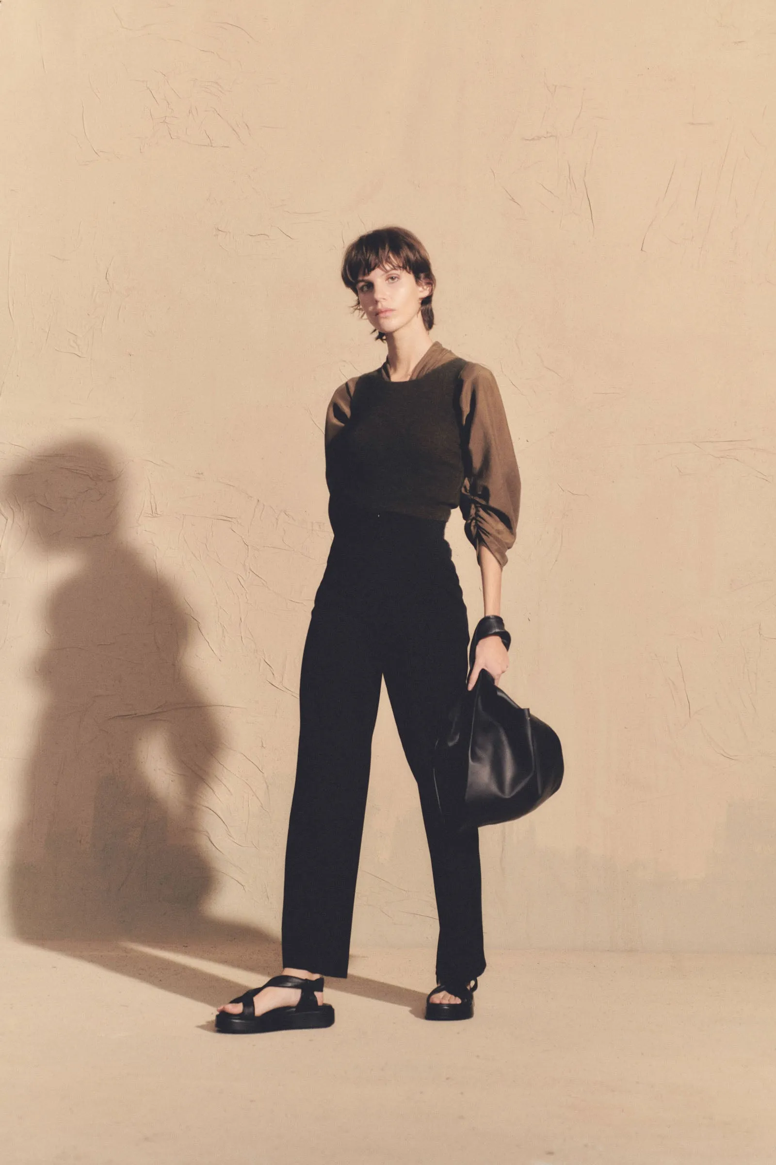 Corvo, pantalón negro sold by Cortana product image thumbnail 4