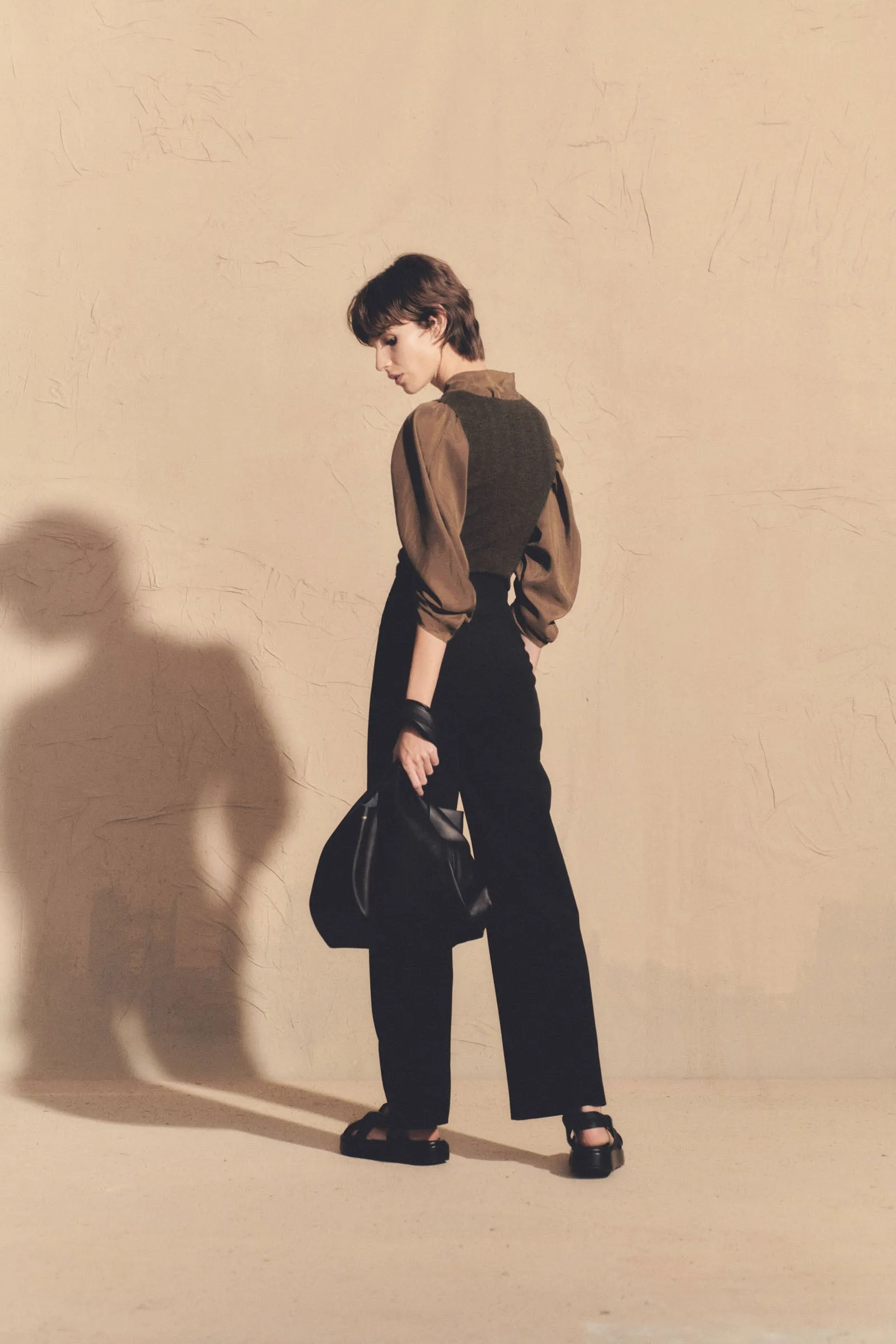 Corvo, pantalón negro sold by Cortana product image thumbnail 3