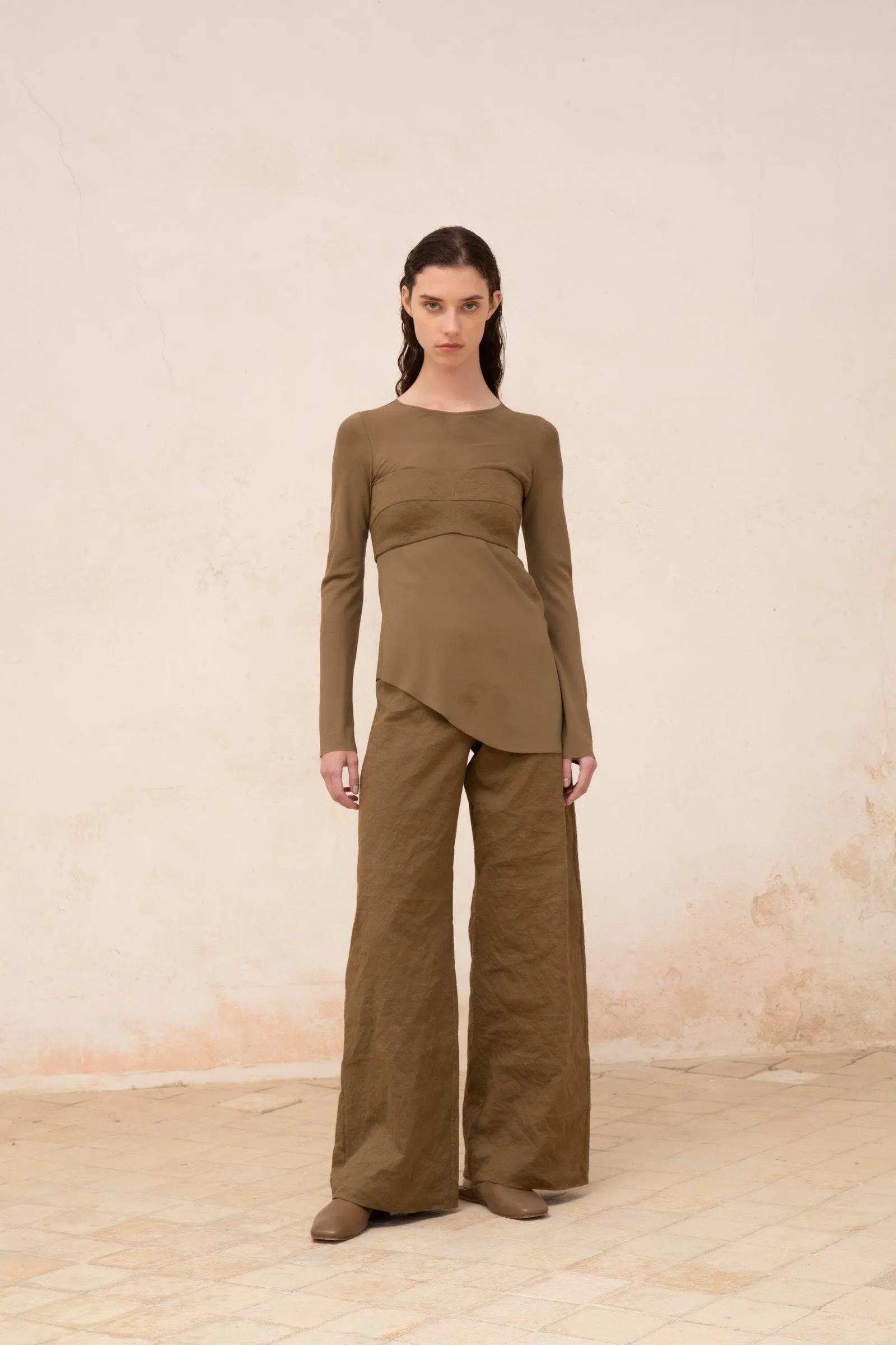 Turmalina, pantalon kaki sold by Cortana product image thumbnail 2