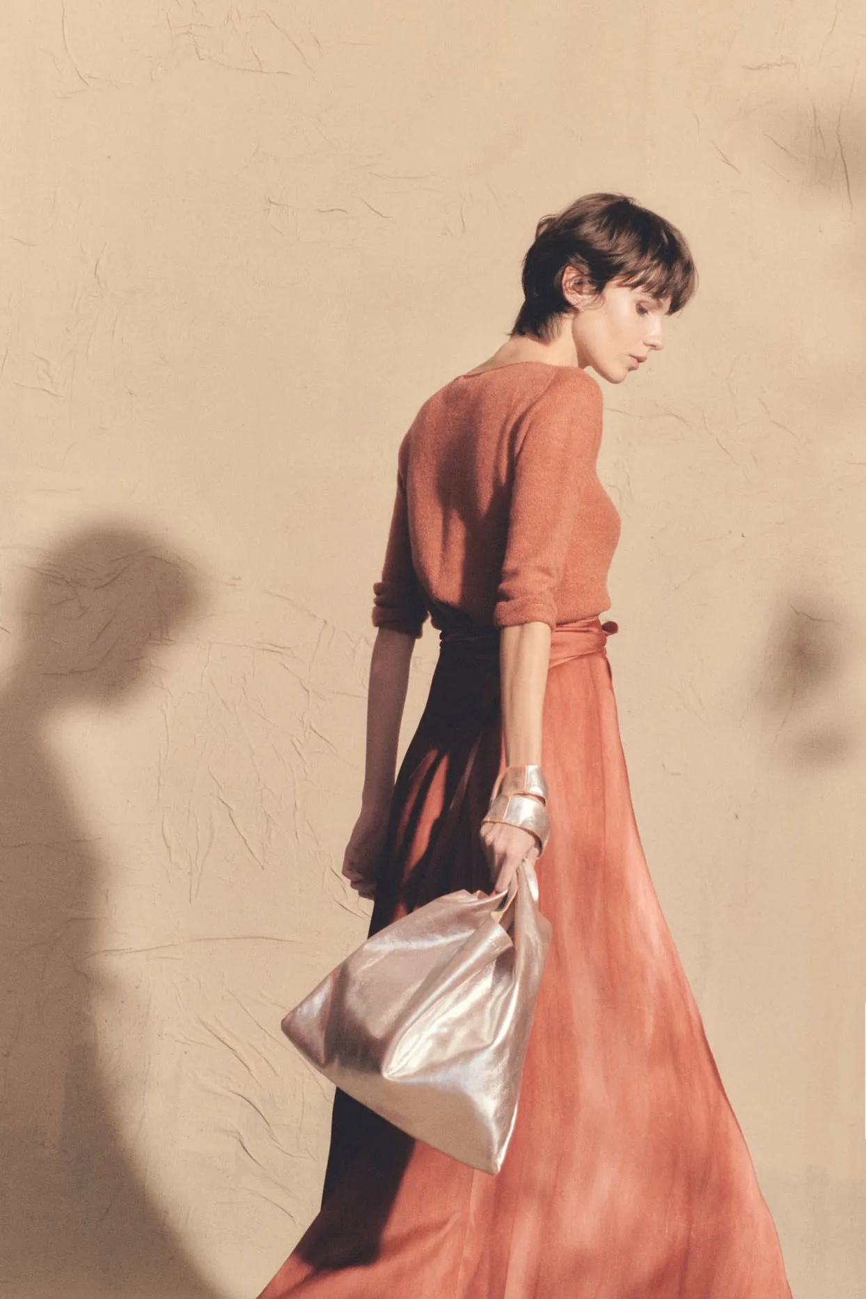 U S, bolso pequeño en cuero plata sold by Cortana product image thumbnail 2