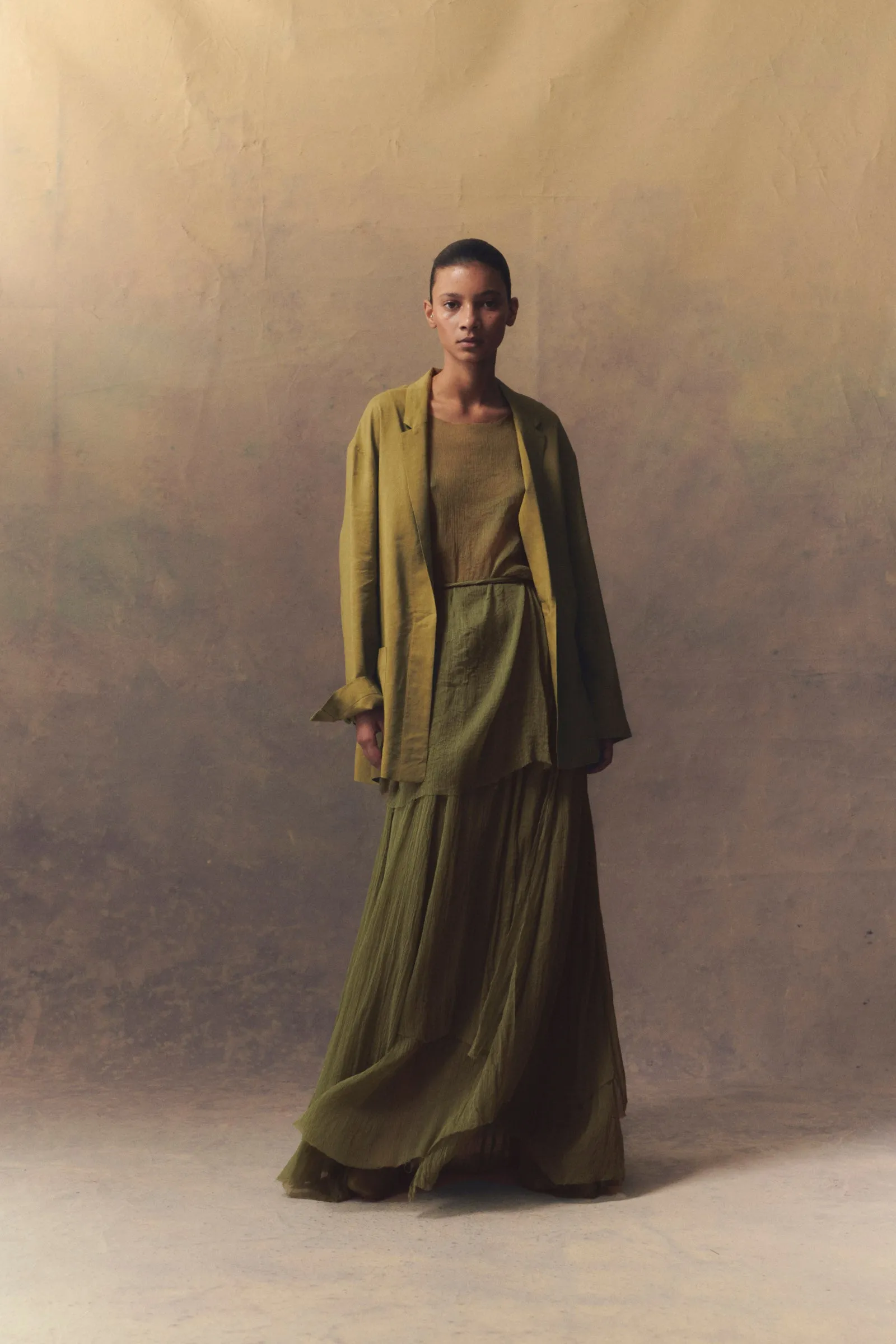 Aurora, falda larga en seda pistachio sold by Cortana product image thumbnail 2