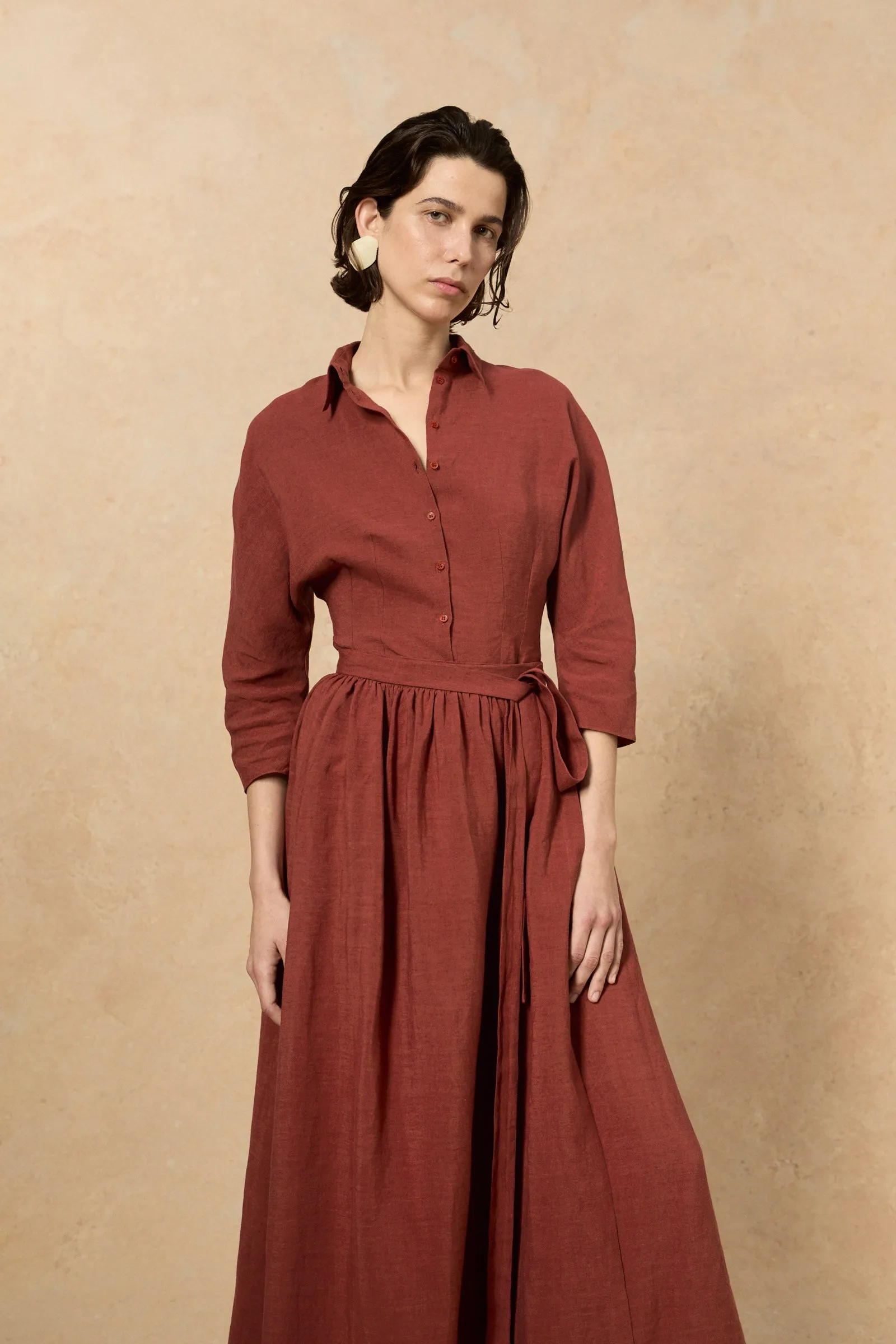 Theresa, camisa en lino rojo sold by Cortana product image thumbnail 2