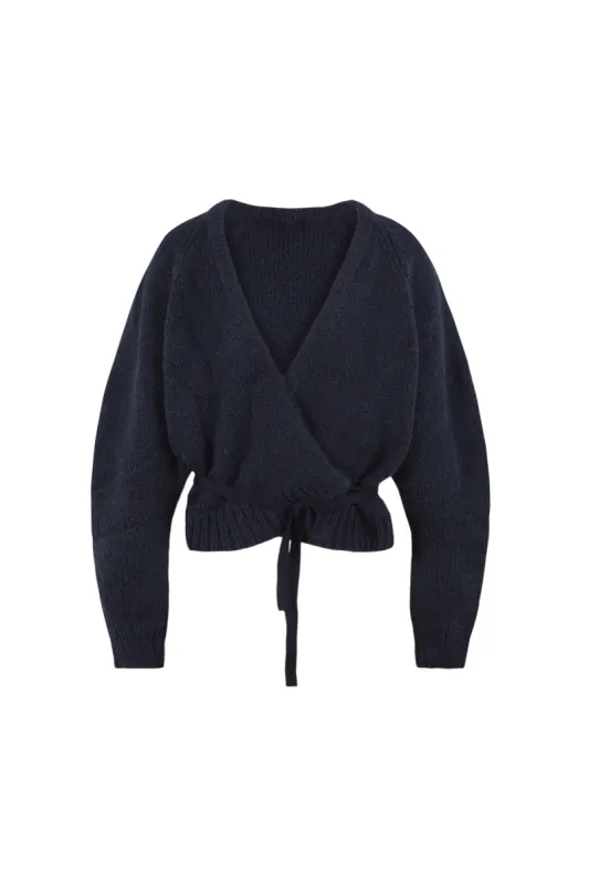 Gather, chaqueta marino en punto de alpaca lana merino y seda sold by Cortana