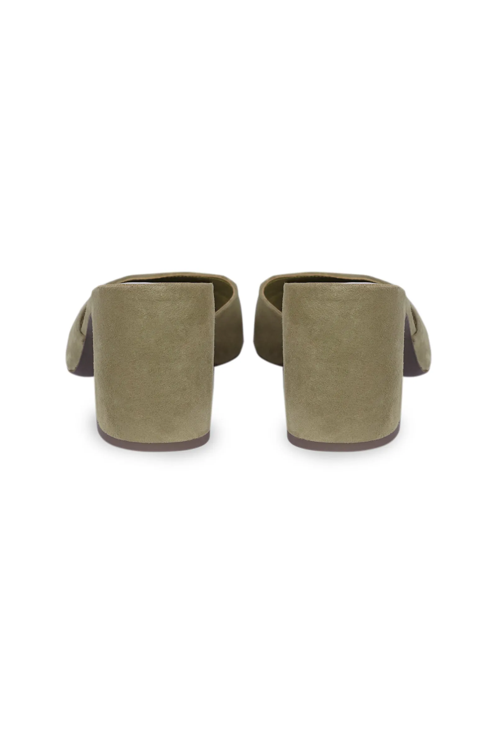 Luna, mule en ante verde mate sold by Cortana product image thumbnail 4