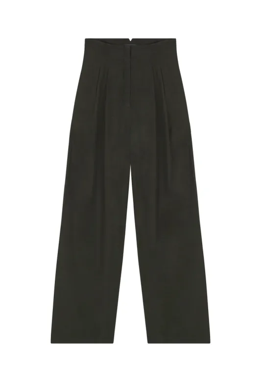 Camille, pantalón verde sold by Cortana