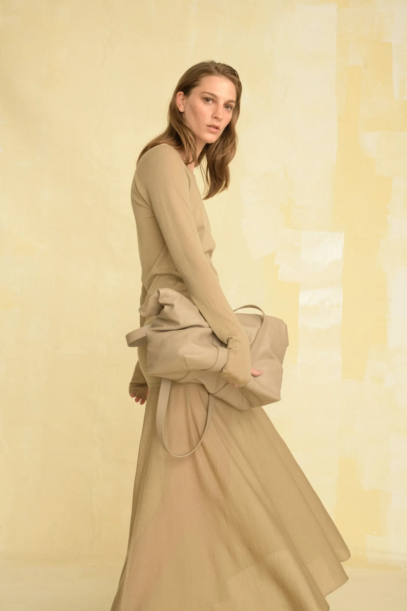 Hano, falda beige en lana merino sold by Cortana product image thumbnail 3