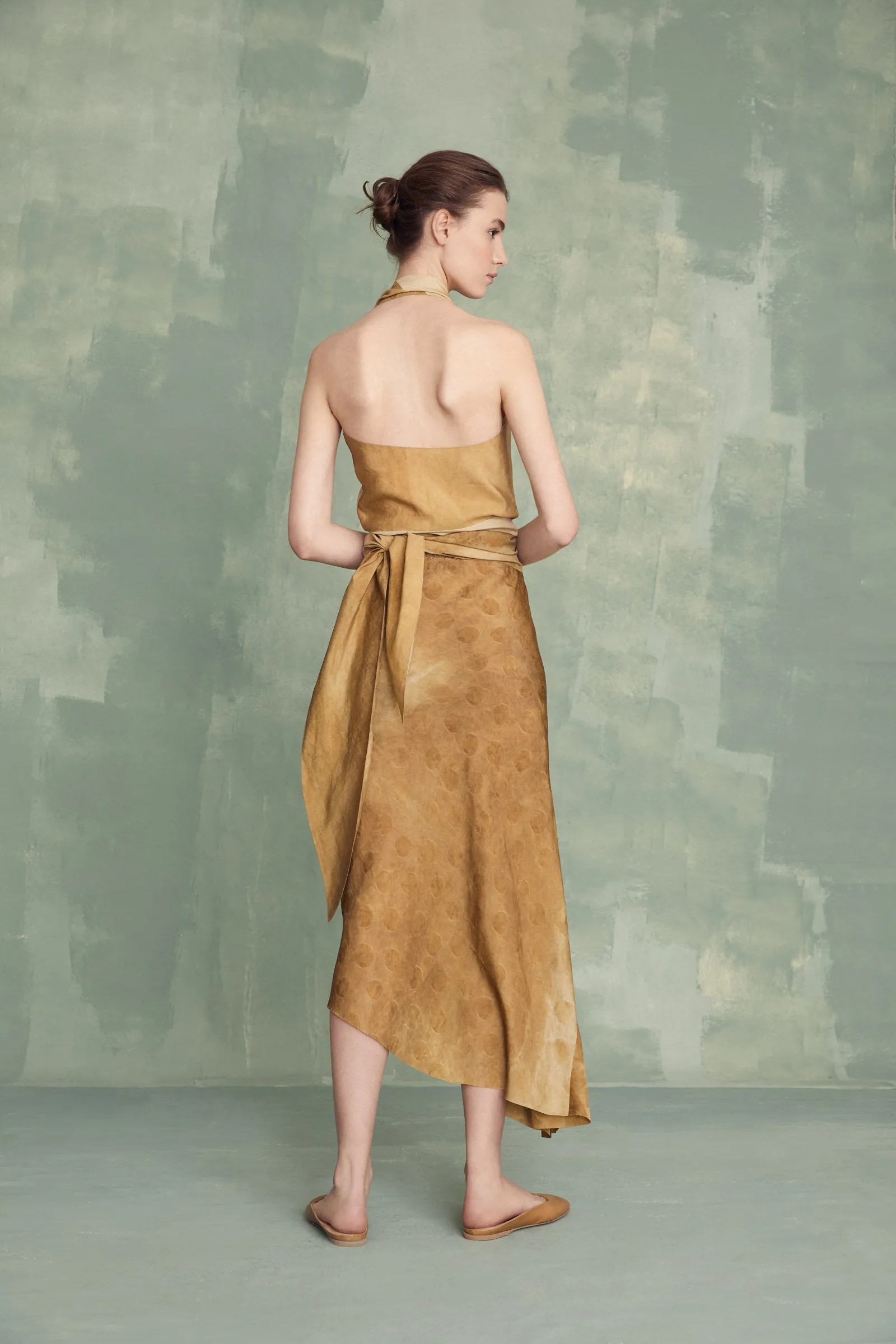 Barita, falda en jacquard de lunares oro sold by Cortana product image thumbnail 4