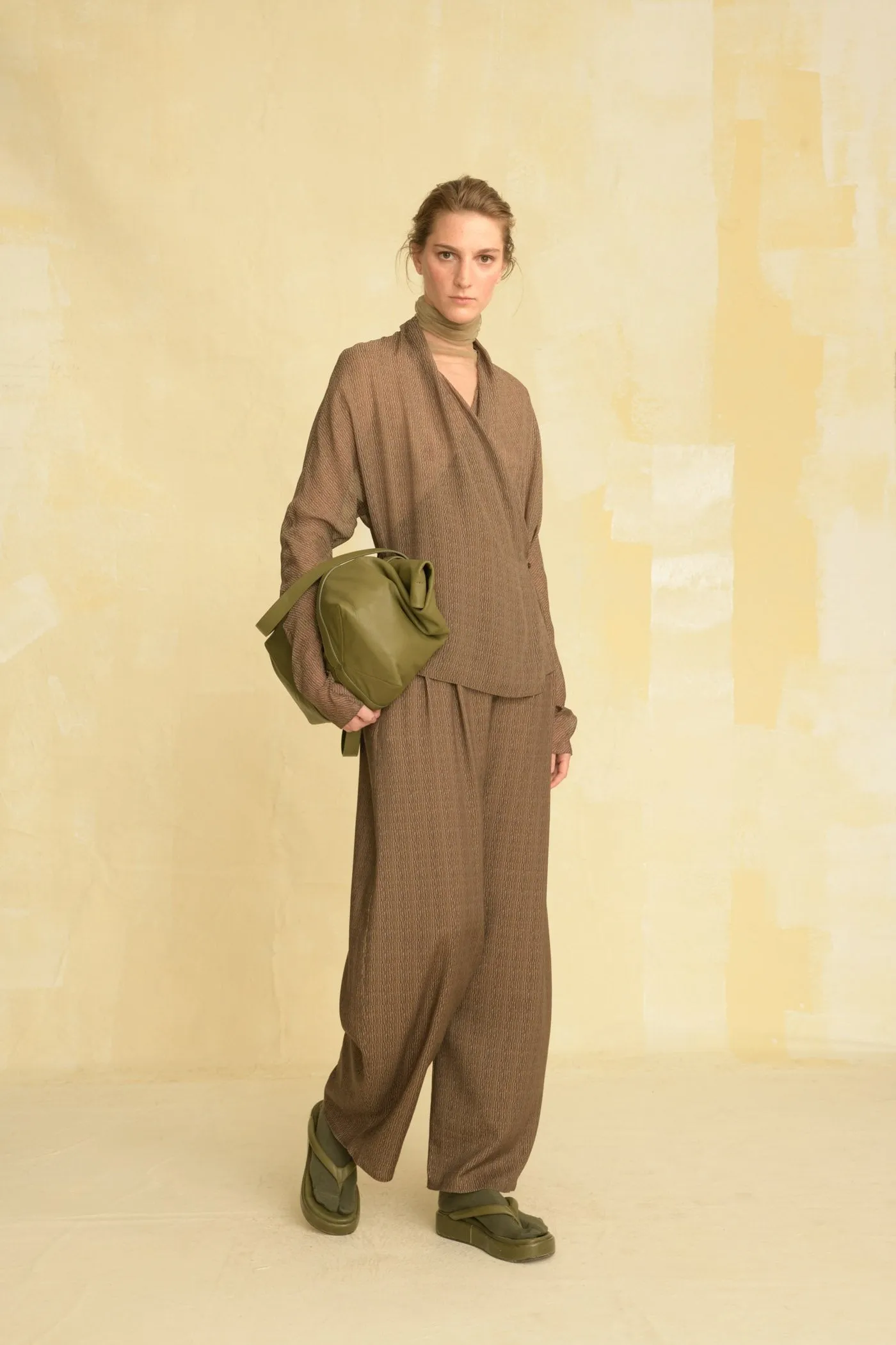 Bruno, top en seda estampada sold by Cortana product image thumbnail 2