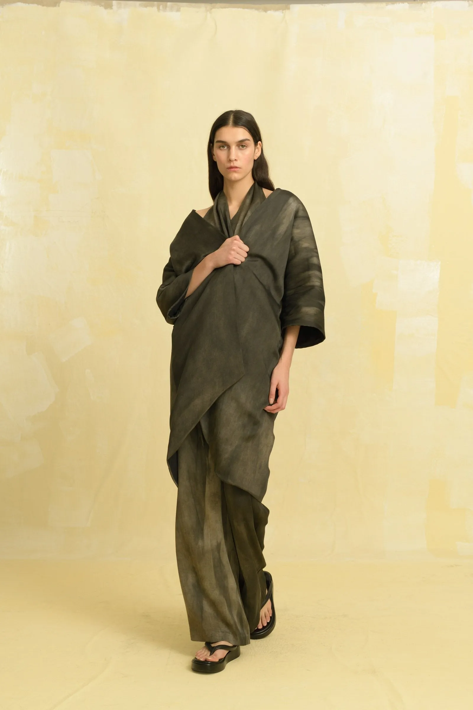 Cuca, abrigo maltinto sold by Cortana product image thumbnail 2