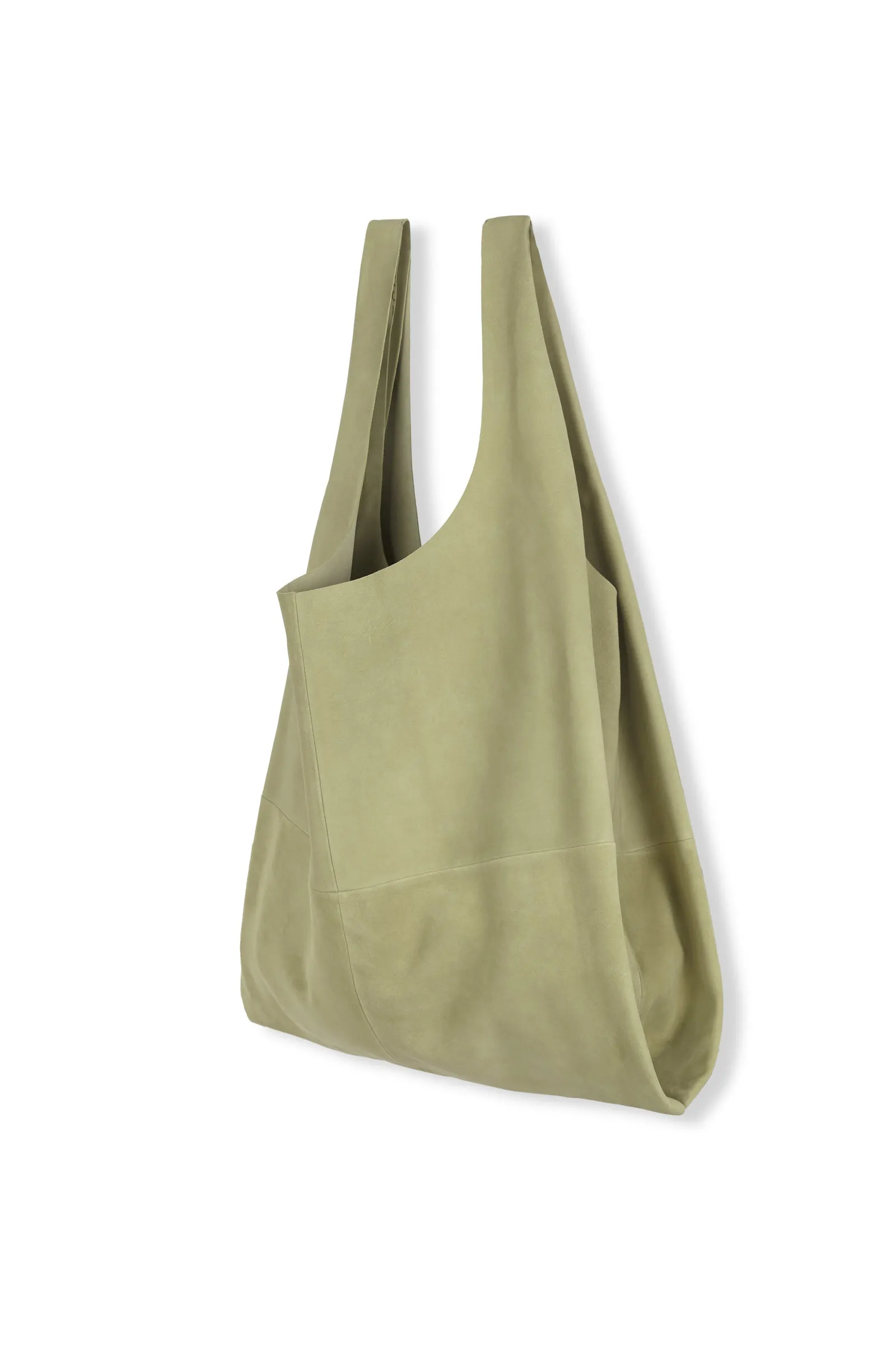 U XL, bolso de ante verde sold by Cortana