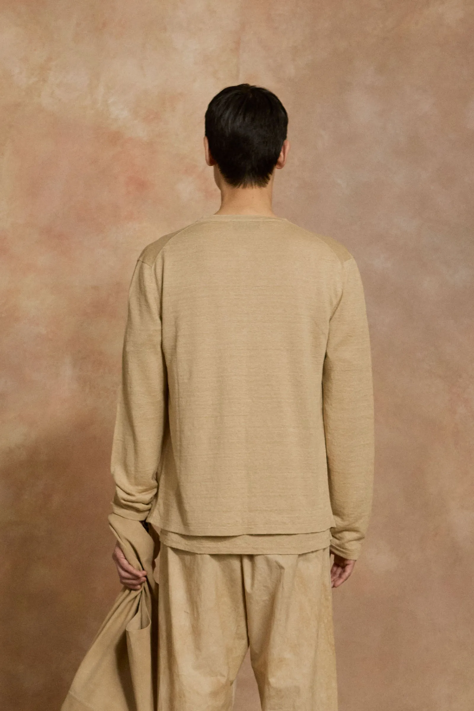 Lian, cardigan de punto de lino beige sold by Cortana product image thumbnail 3