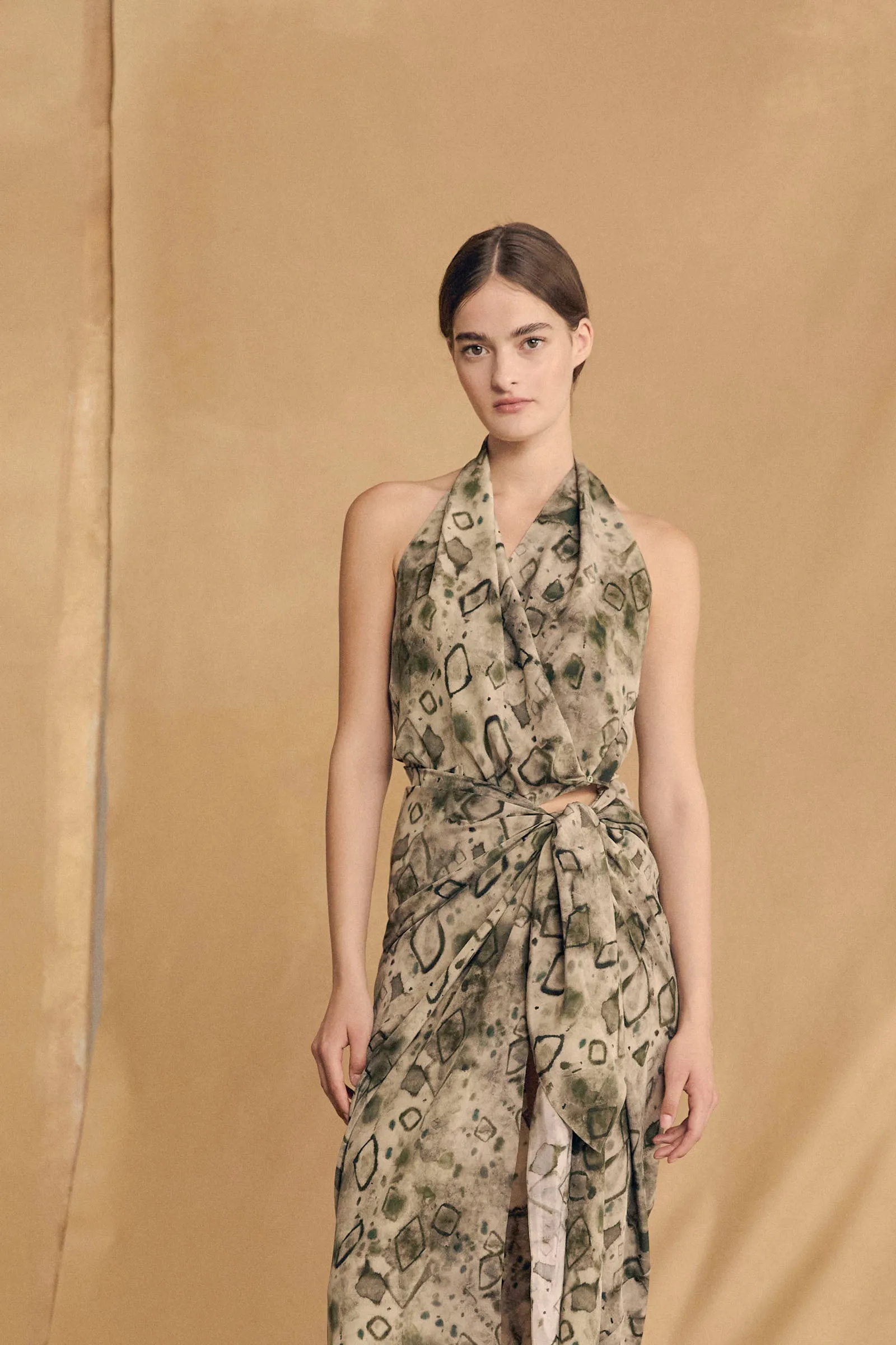 Etna, top de seda elmas print sold by Cortana product image thumbnail 2