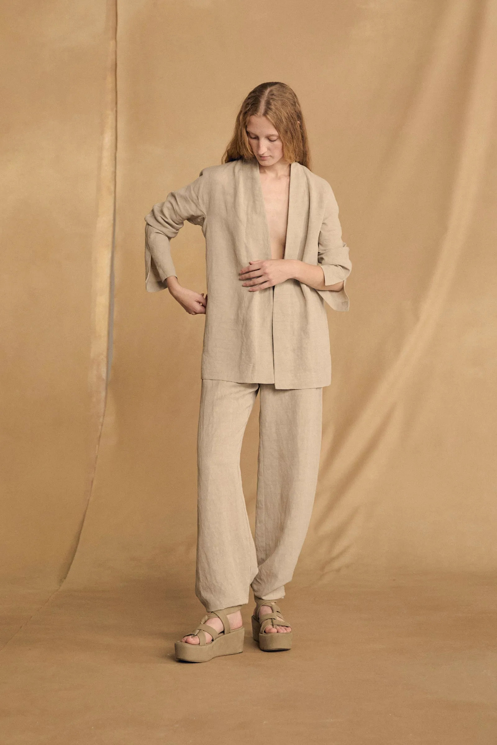 Fania, chaqueta de lino y viscosa piedra sold by Cortana product image thumbnail 5