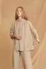 Fania, chaqueta de lino y viscosa piedra sold by Cortana