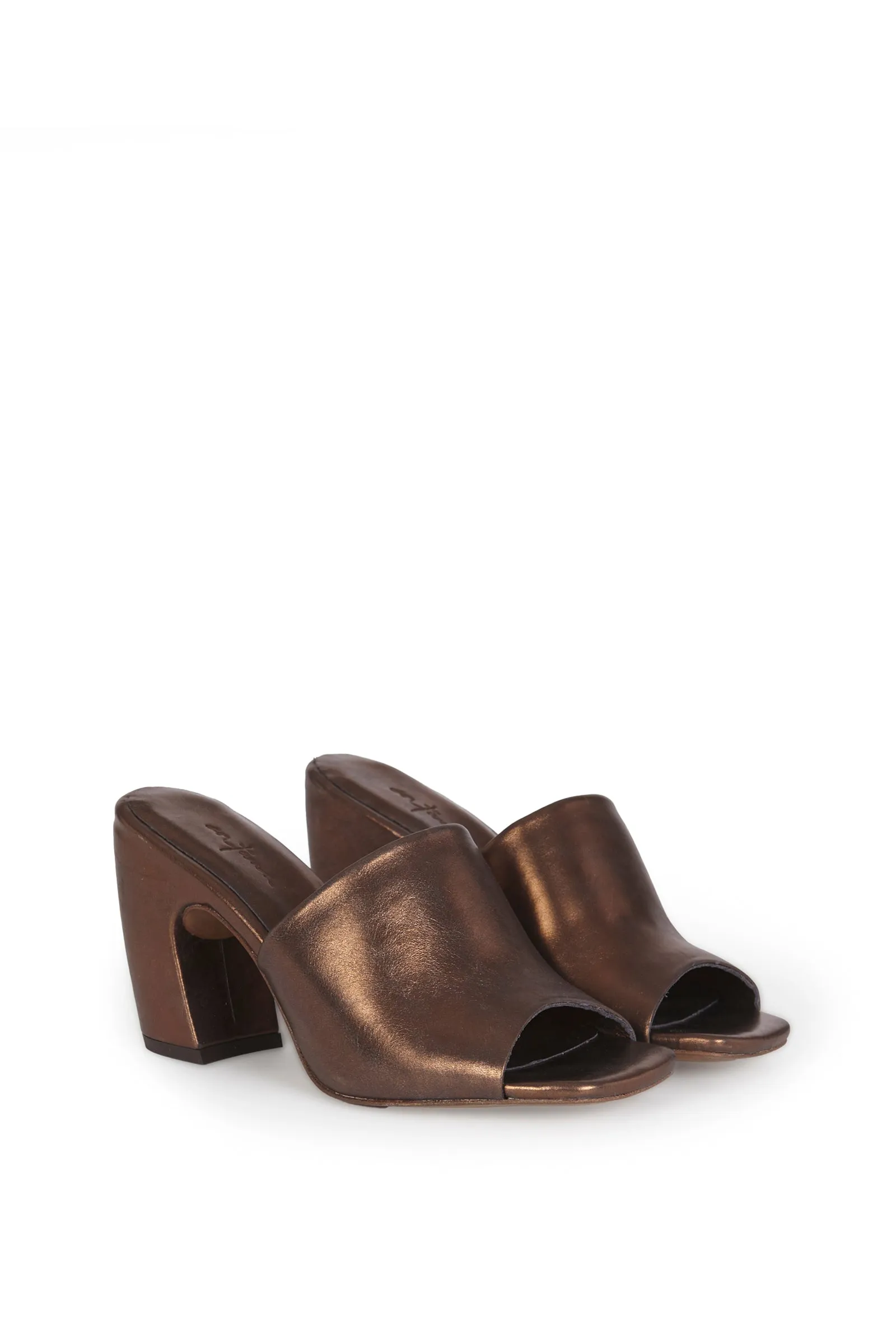 Janis, mules de cuero bronce oscuro sold by Cortana product image thumbnail 5