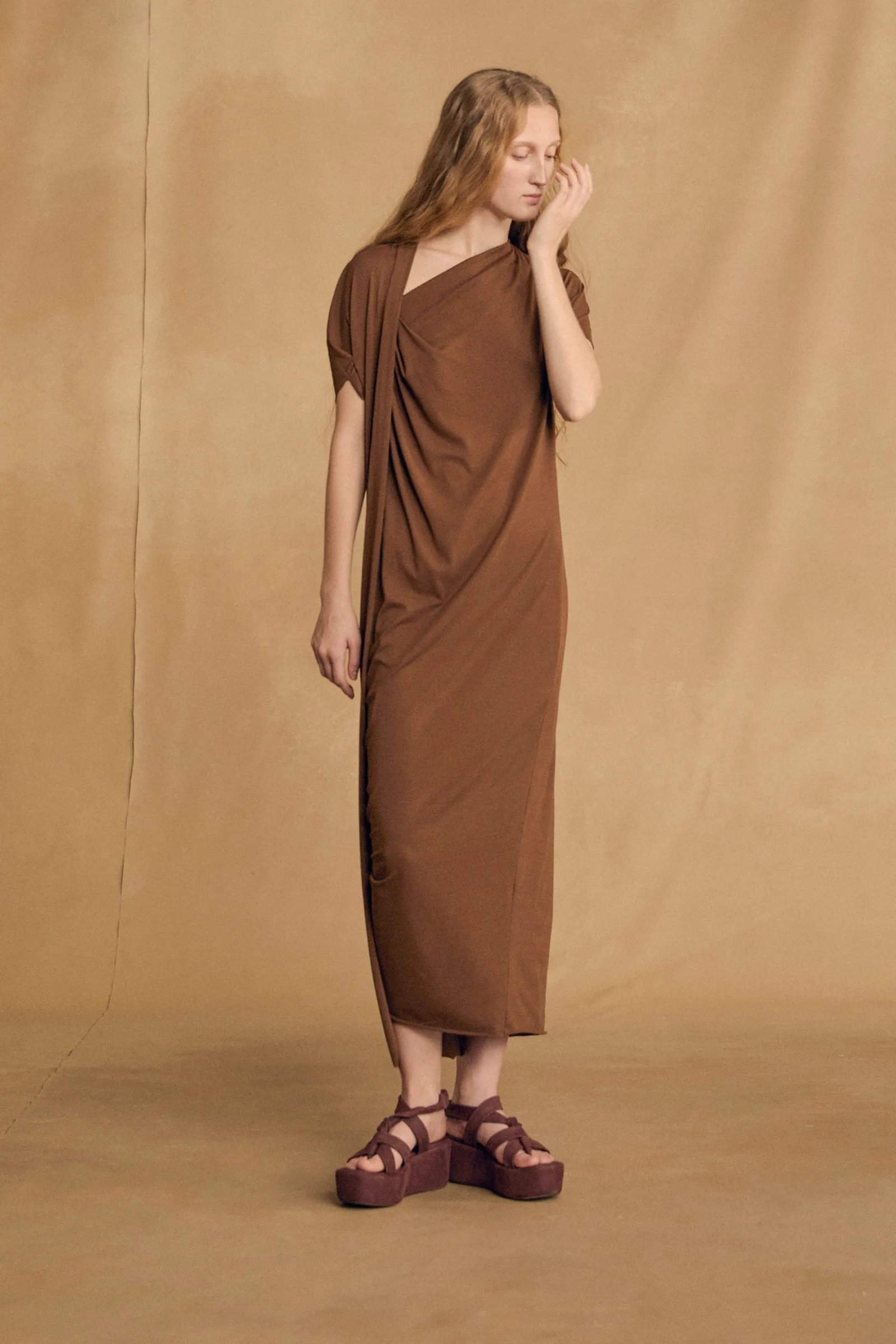 Ryo, sandalia de plataforma granate oscuro sold by Cortana product image thumbnail 4