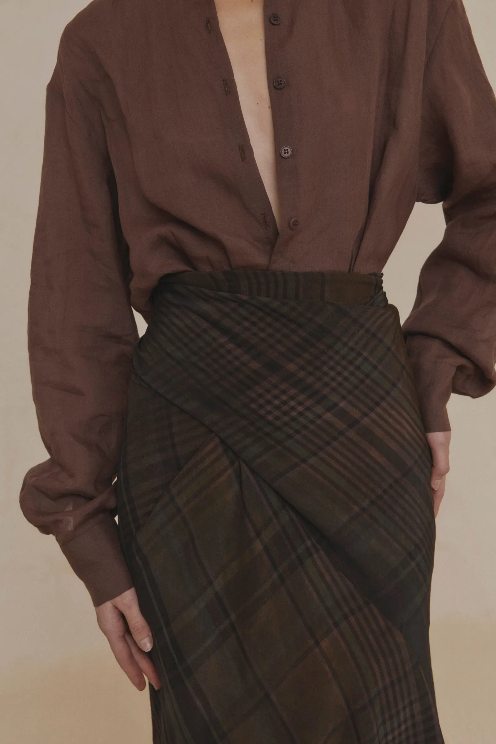 Raoul, camisa en ramio marron morado sold by Cortana product image thumbnail 4