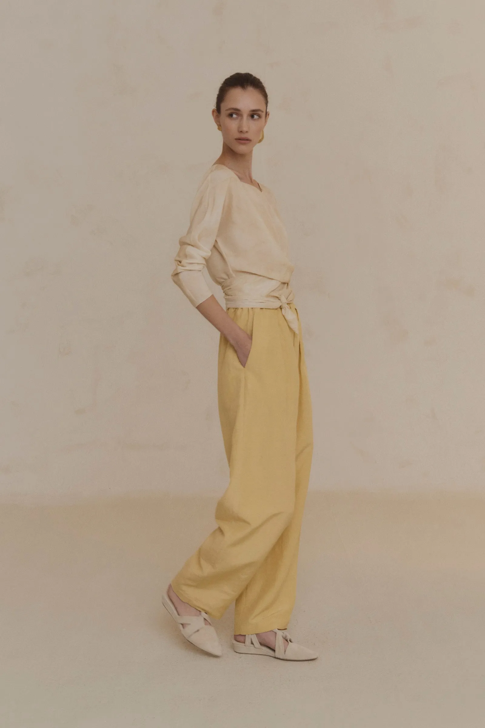 Mel, pantalon de lino y seda negro sold by Cortana product image thumbnail 5