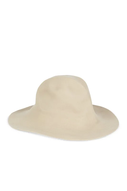 Mystic, sombrero de fieltro beige sold by Cortana