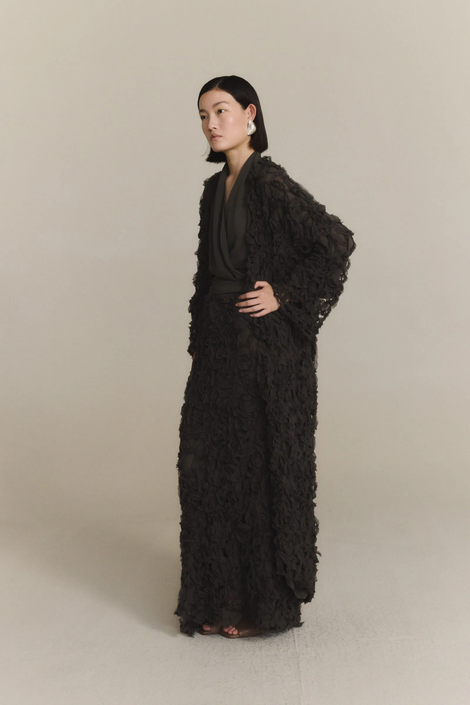 Embull, chaqueta de bambula de seda gris oscuro sold by Cortana product image thumbnail 3