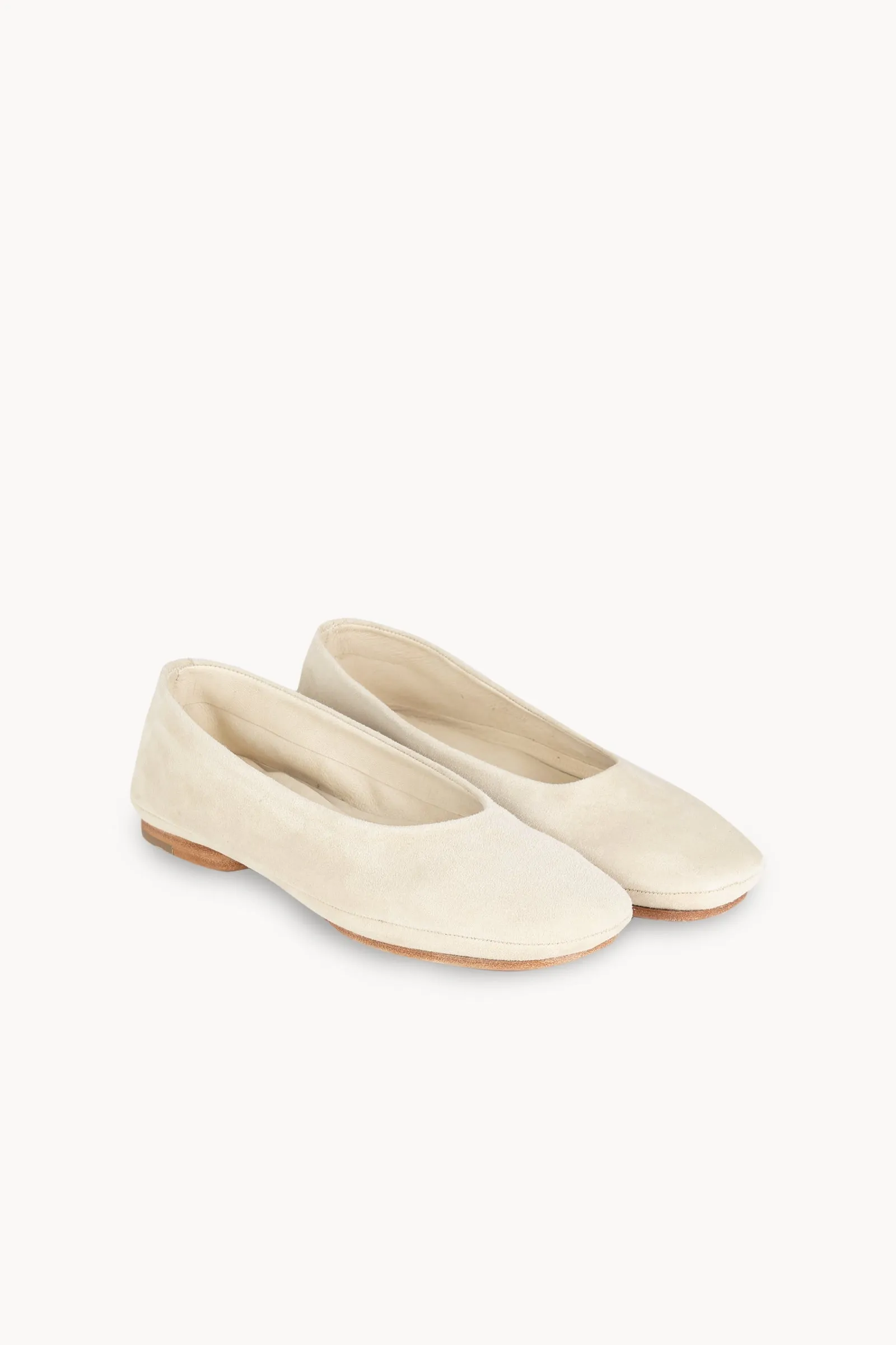 Lara, bailarina de ante marfil sold by Cortana product image thumbnail 4