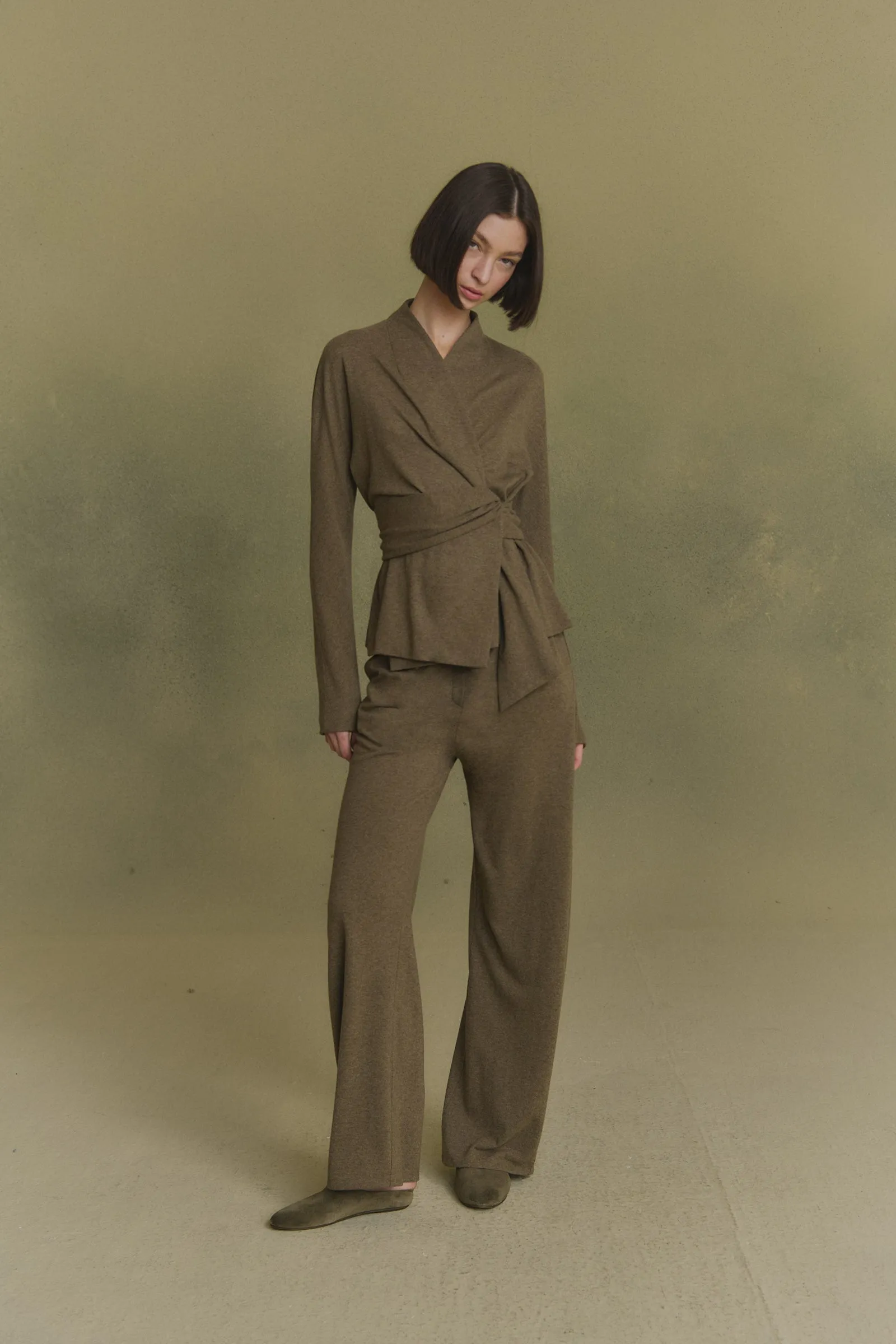 Mate, chaqueta de lana y cachemir kaki melange sold by Cortana product image thumbnail 3