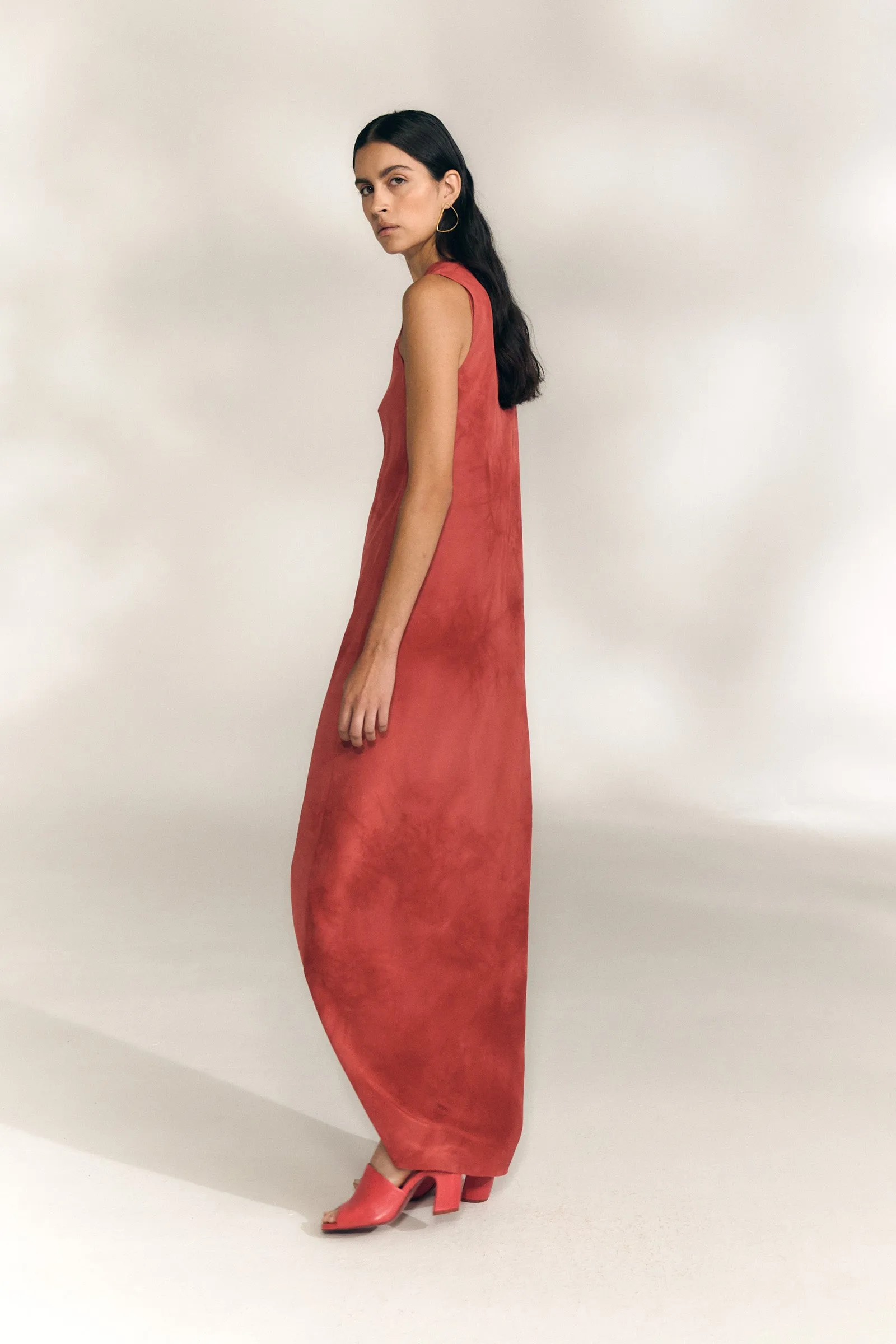 Janis, mules de piel rojo hibisco sold by Cortana product image thumbnail 4