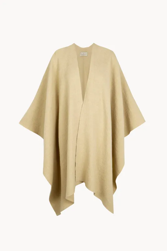 Silence, poncho de cachemir y lino vainilla made by Cortana