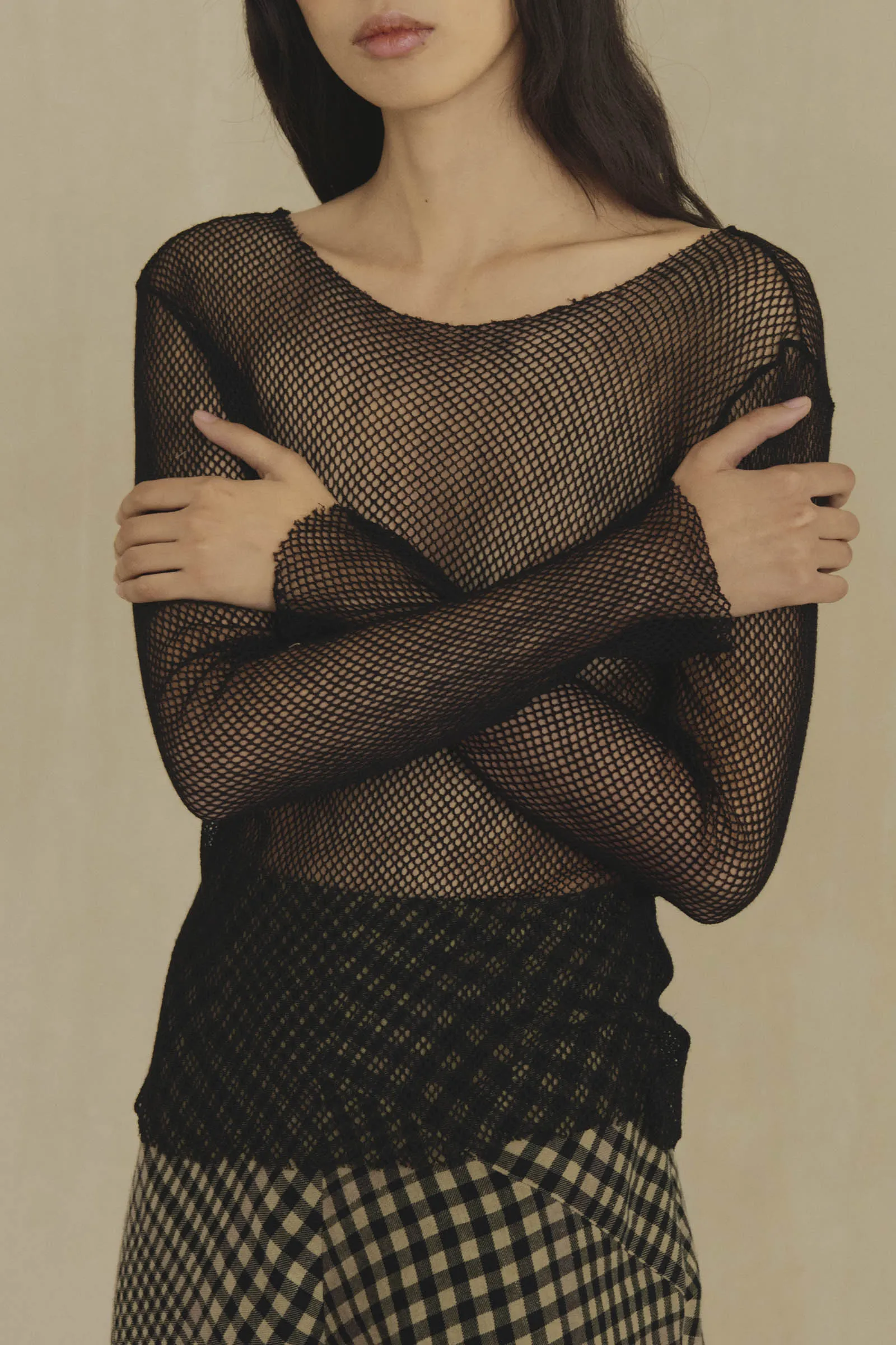 Mesh, top de rejilla de lana stretch sold by Cortana product image thumbnail 4