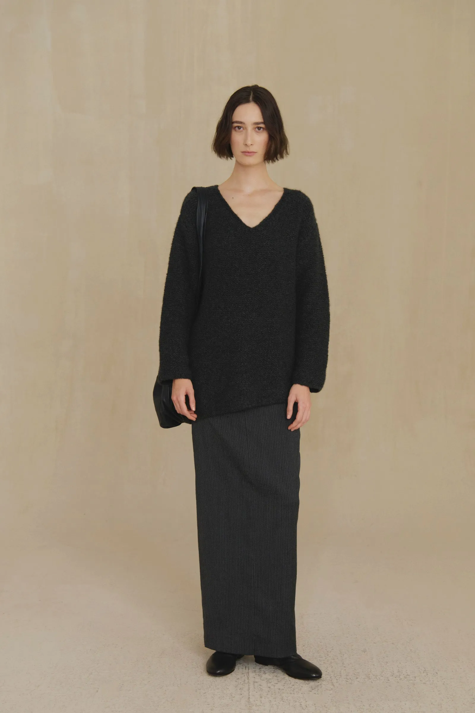 Yara, jersey de cachemir y seda azul noche sold by Cortana product image thumbnail 2