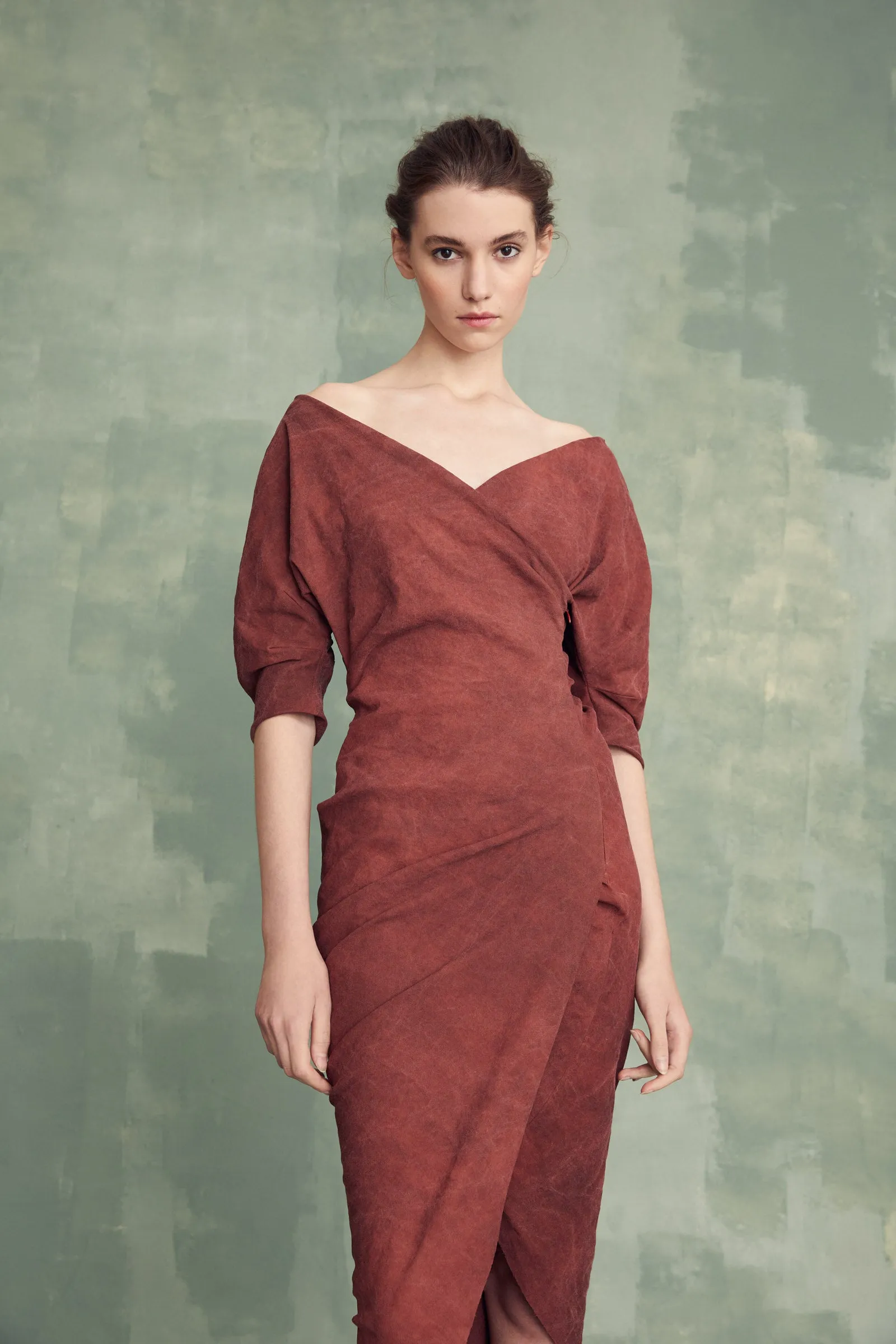 Candela, vestido beige en lino sold by Cortana product image thumbnail 5