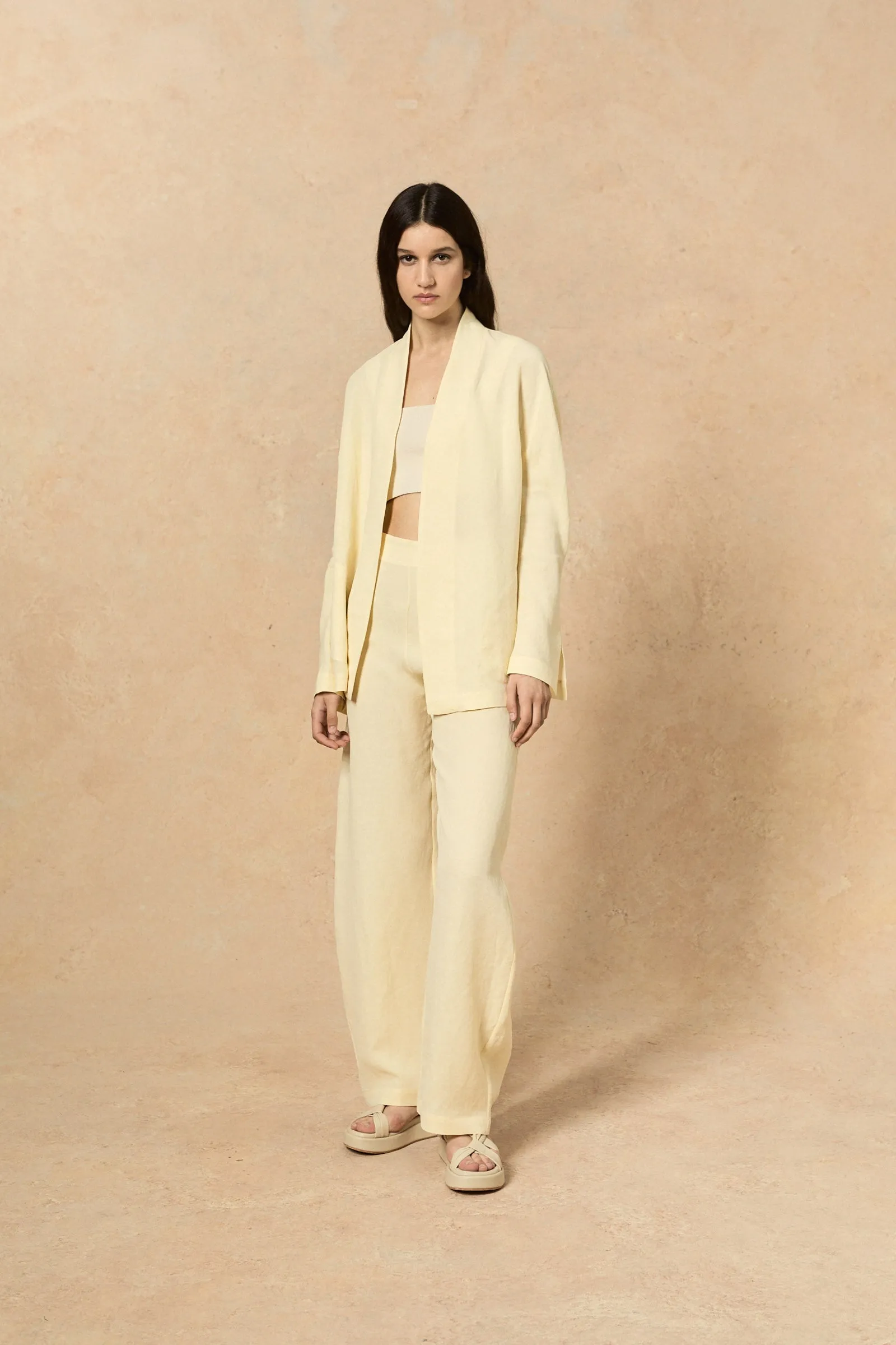 Fania, pantalon en lino y viscosa vainilla sold by Cortana product image thumbnail 2