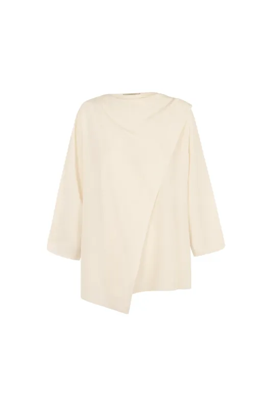 Claire, blusa en seda marfil sold by Cortana