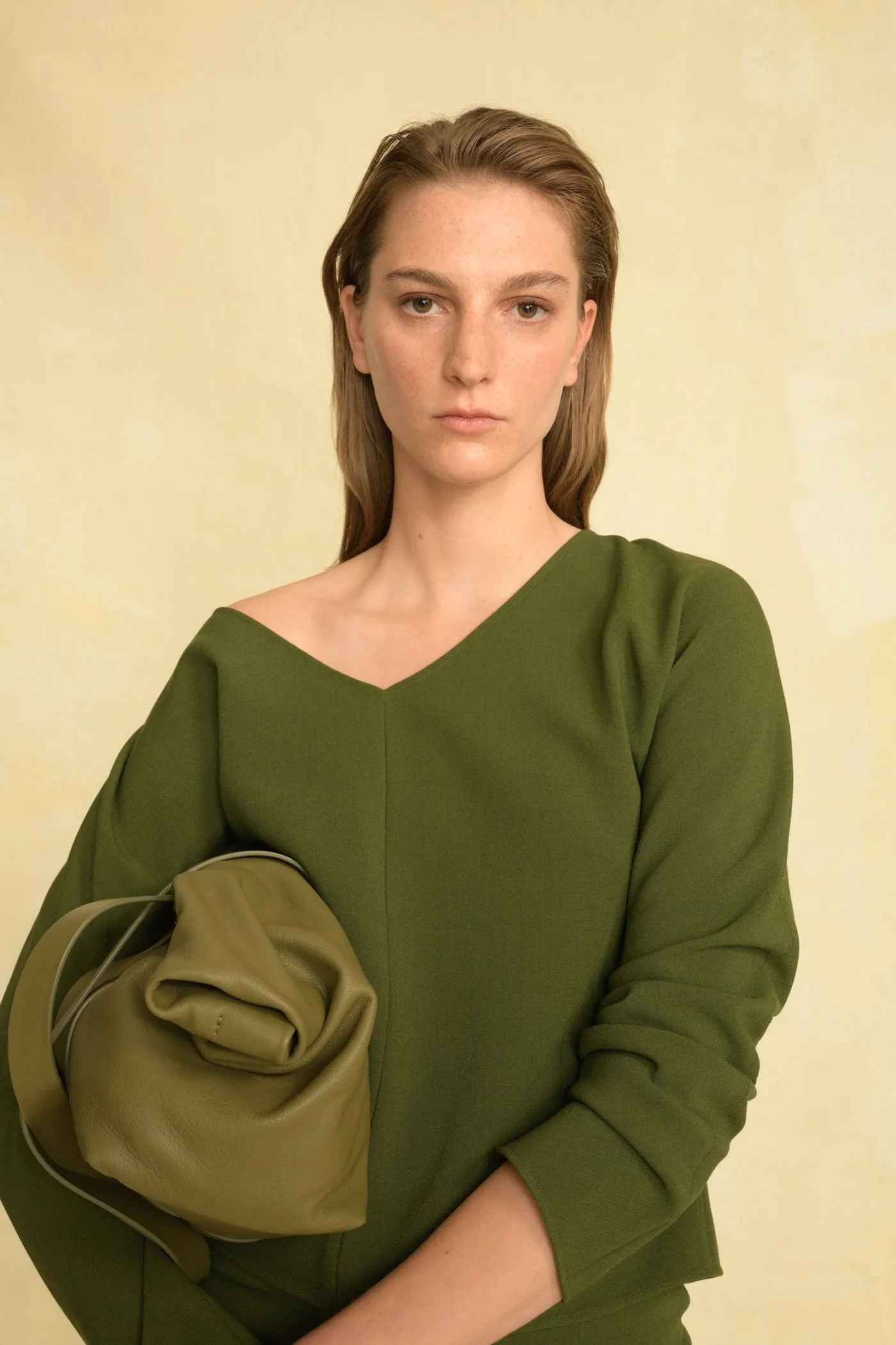 Sienna, top verde sold by Cortana product image thumbnail 4