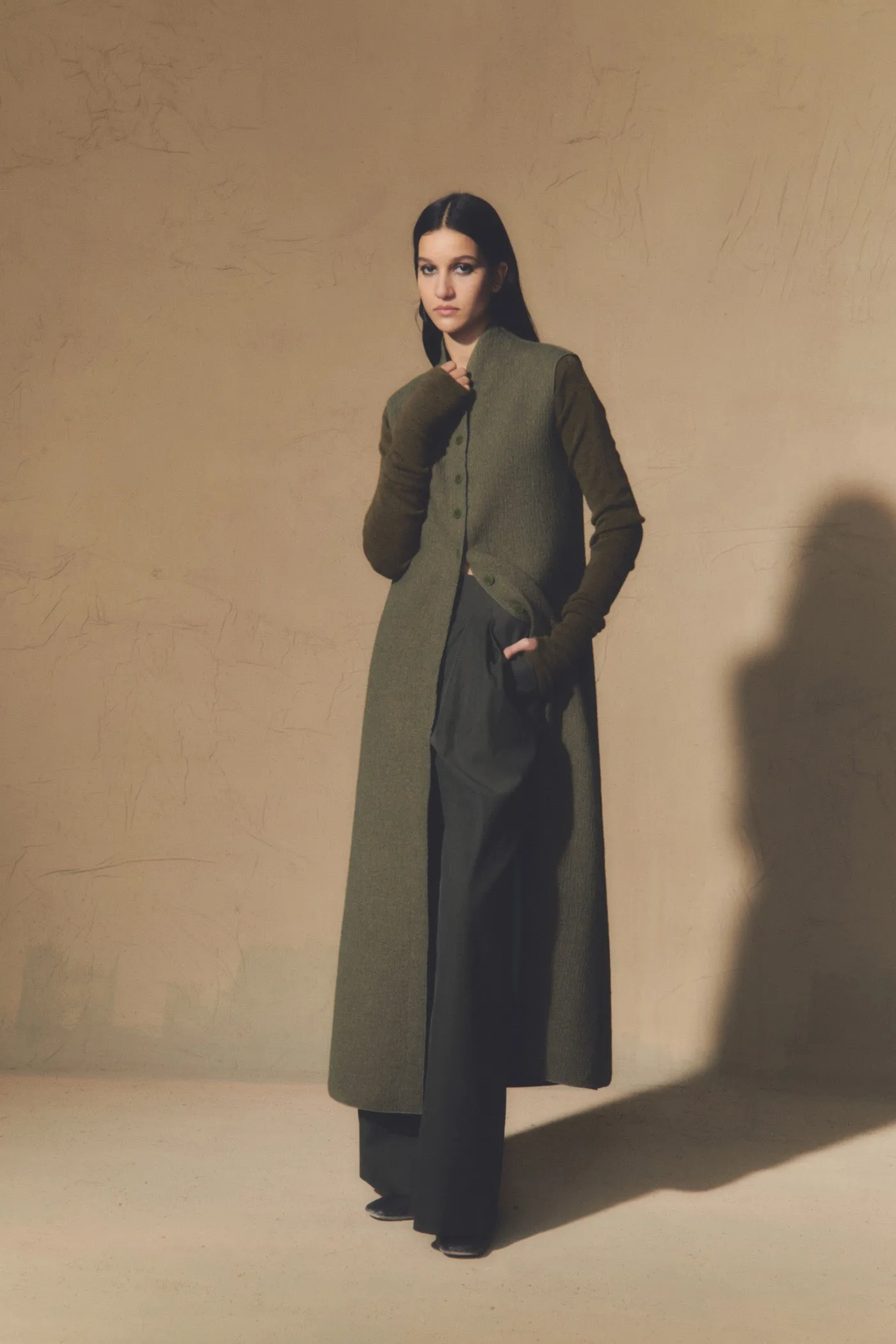 Jo, chaleco doble faz verde sold by Cortana product image thumbnail 2